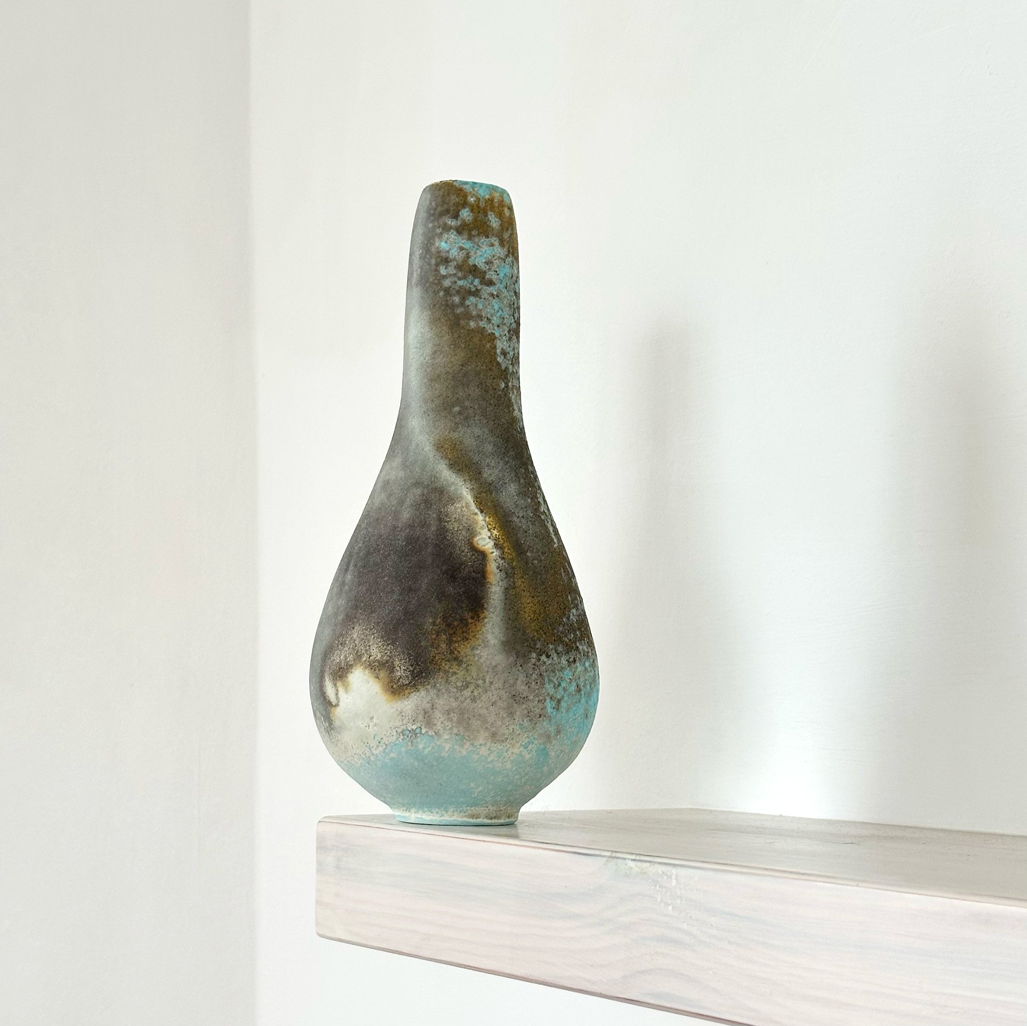 JDP847 Jack Doherty Porcelain Tall Bottle 5-1.jpg
