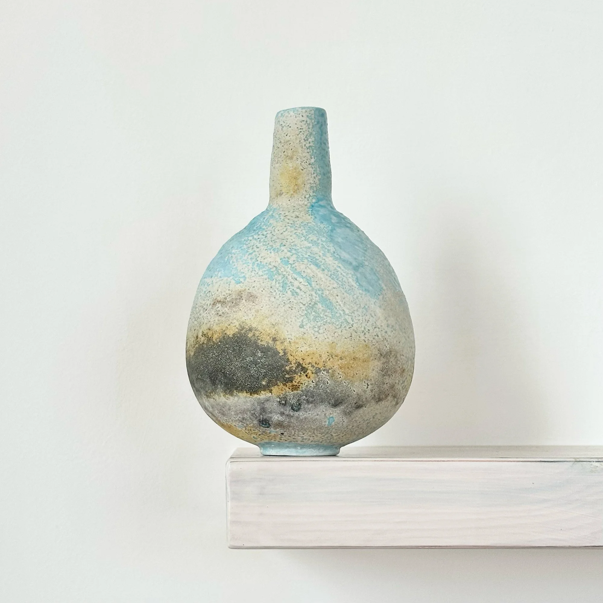 JDP897 Doherty Porcelain Round Bottle I-3.jpg