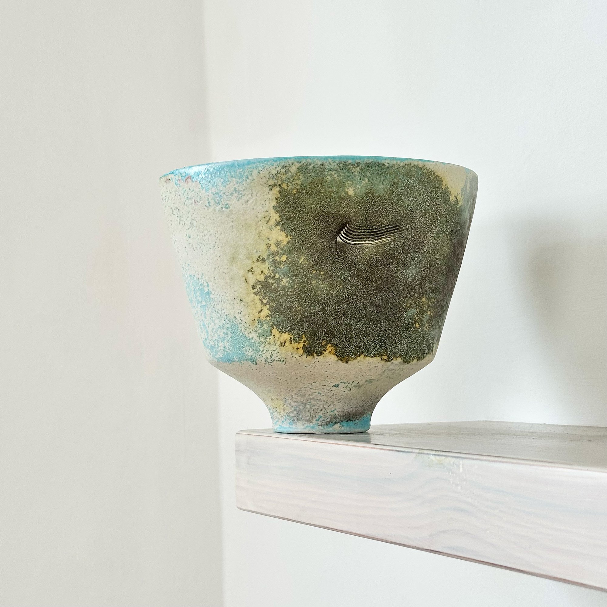 JDP906 Doherty Porcelain Summer Vessel V-3.jpg