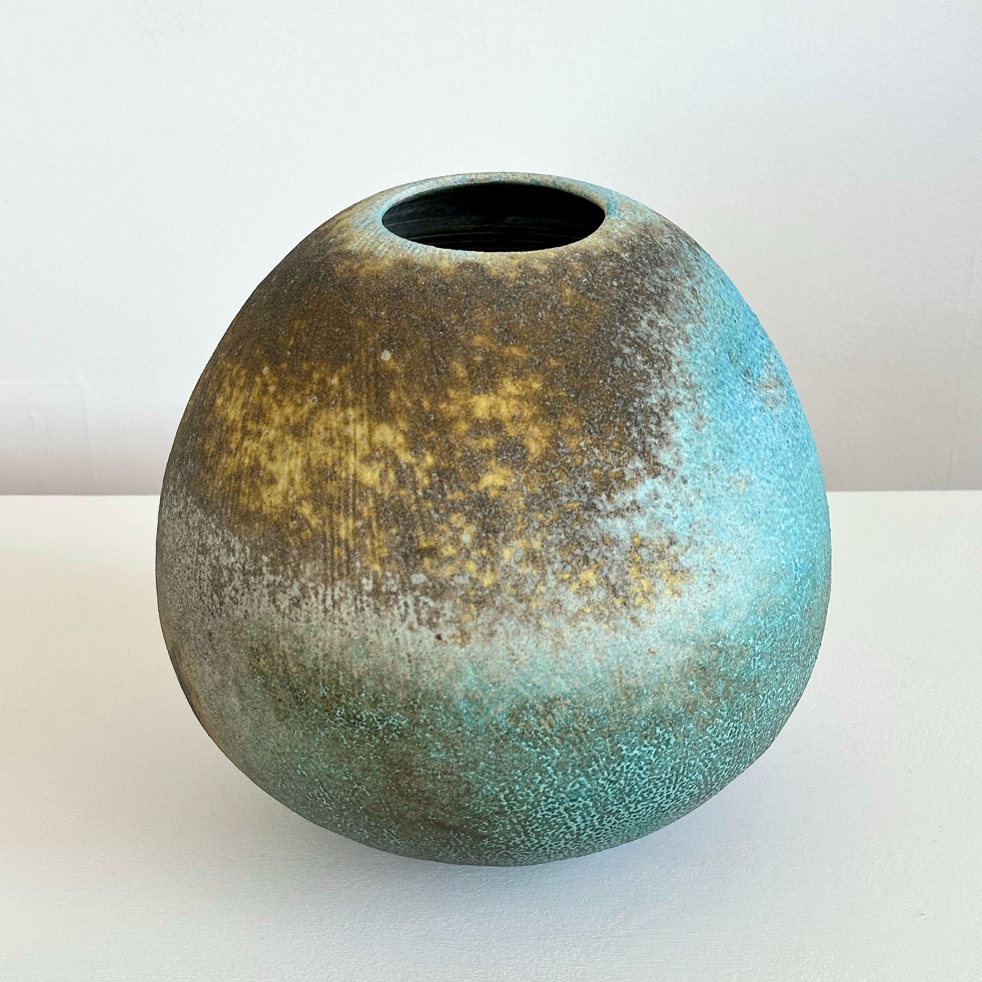 JDP741 Doherty Porcelain Winter Vessel V-6.jpg