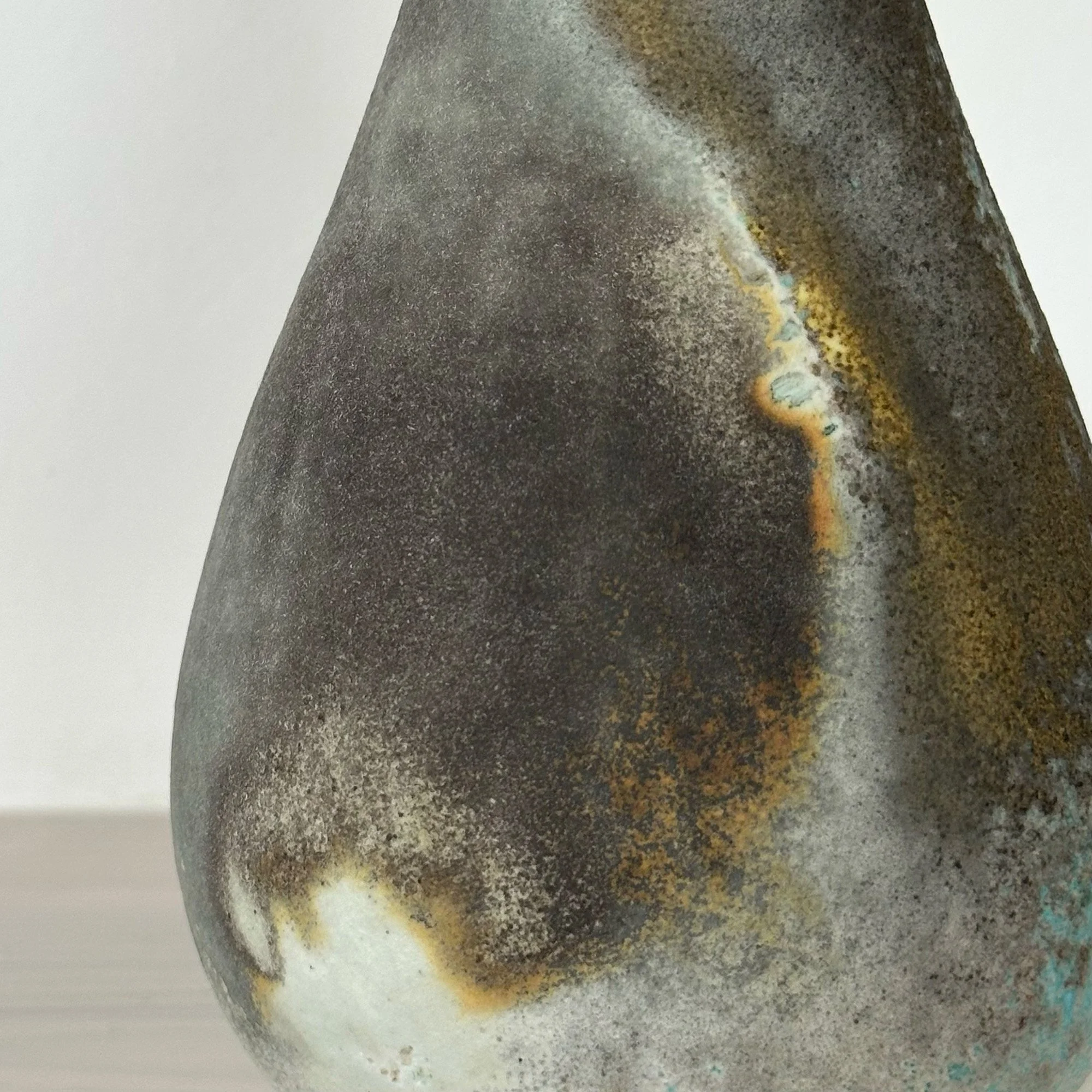 JDP847 Jack Doherty Porcelain Tall Bottle 5-detail.jpg