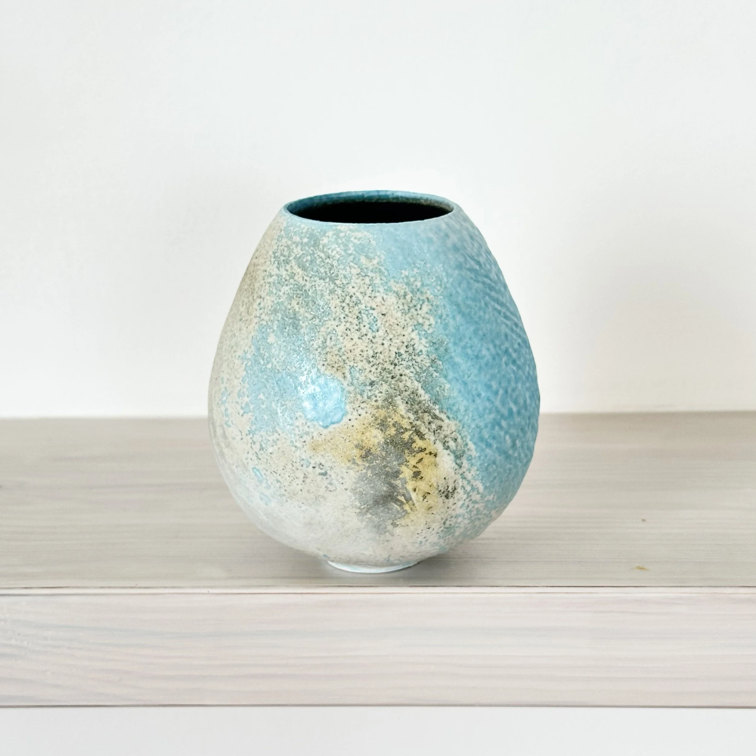 JDP923 Doherty porcelain Carved Pod III-3.jpg