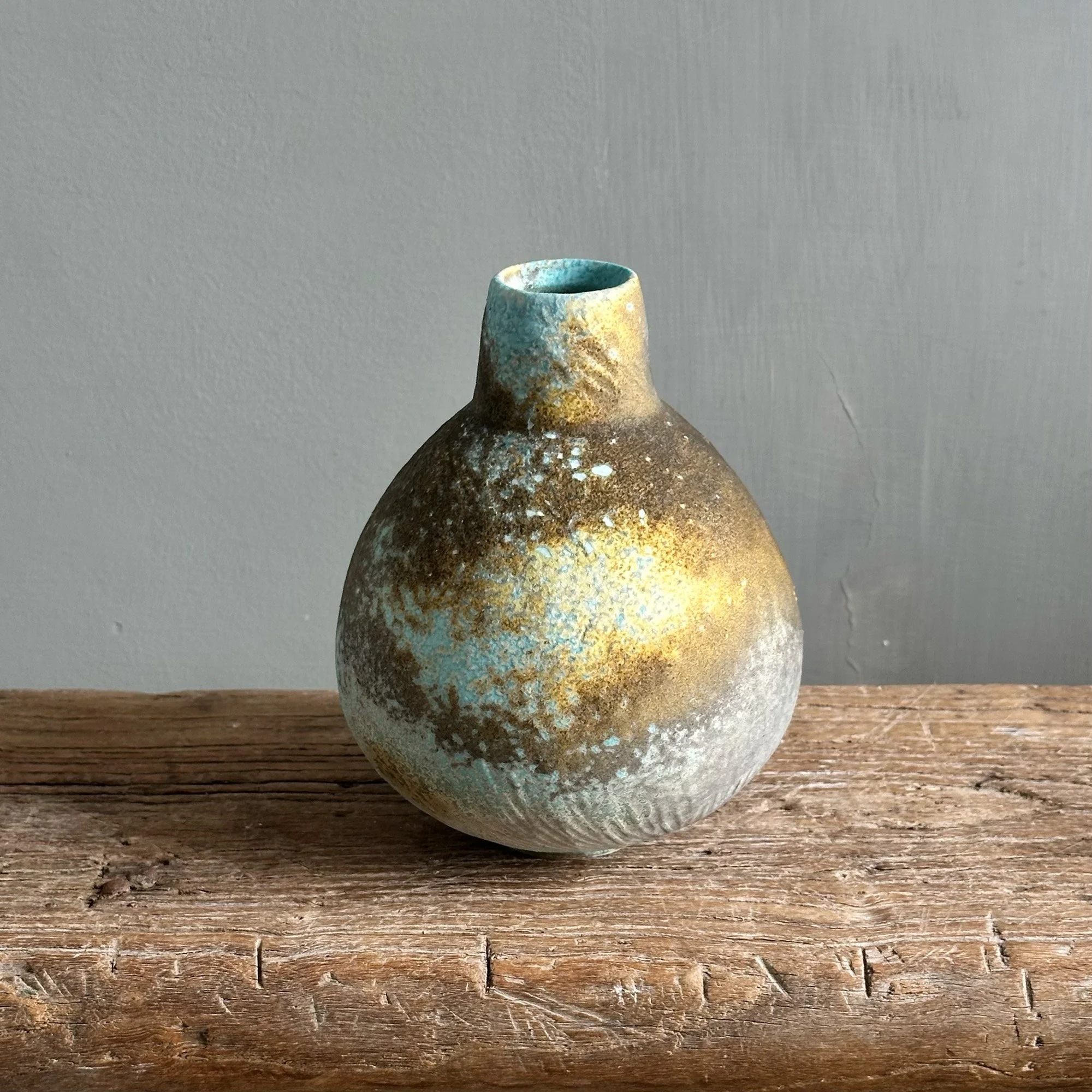 JDP898 Doherty Porcelain Round Bottle II-1.jpg