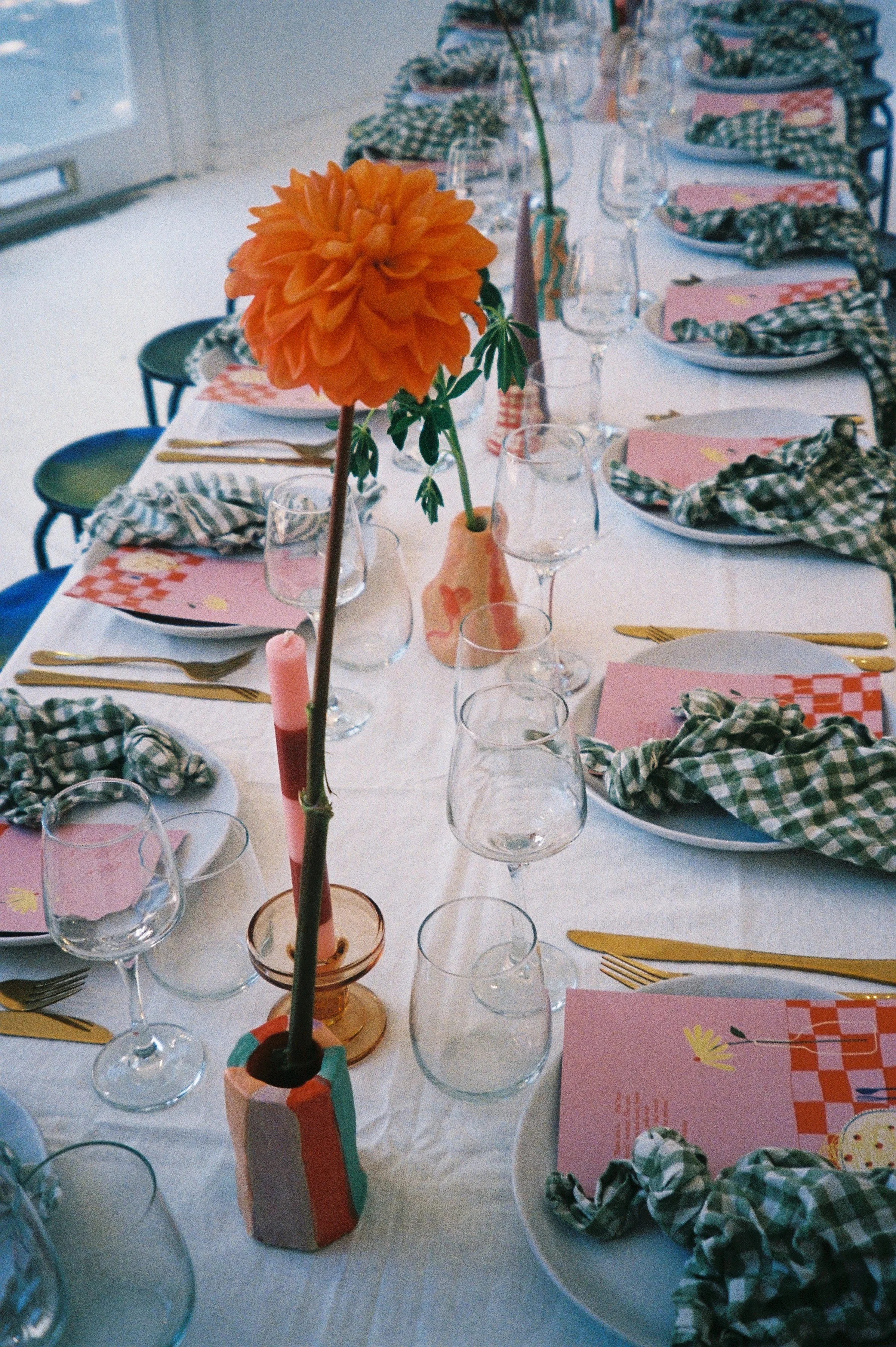 Table Styling and Cacao Berry quinoa Cake recipe