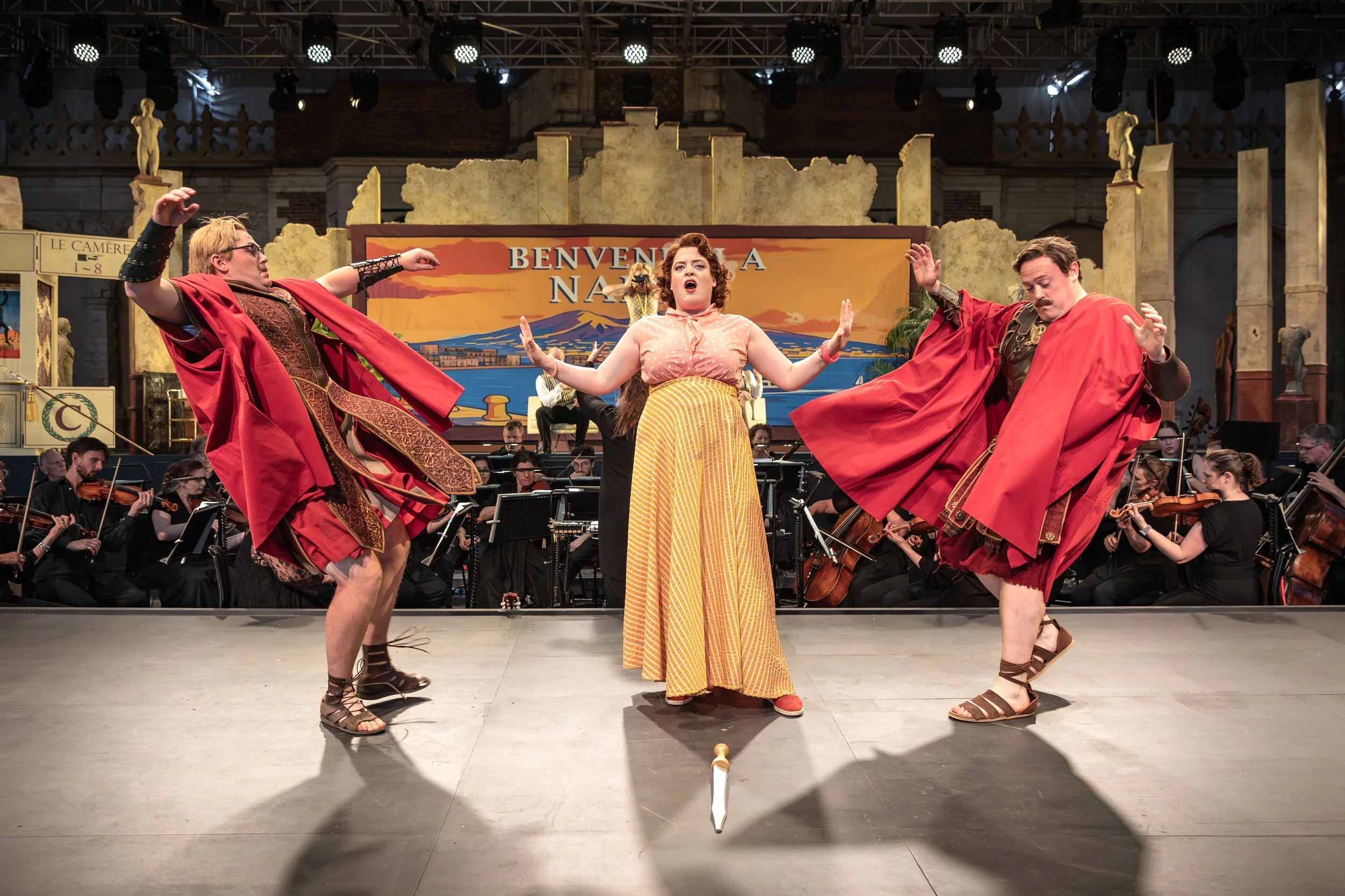 Madeline Boreham as Fiorgiligi, Paul Grant as Guglielmo, Osian Wyn Bowen as Ferrando in Così fan tutte (c) Craig Fuller(1).jpg
