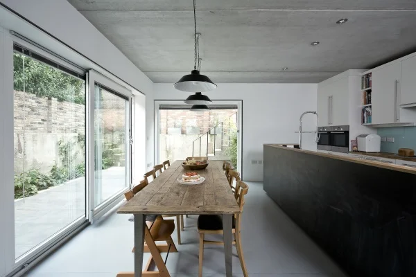 zog kitchen 600.jpg