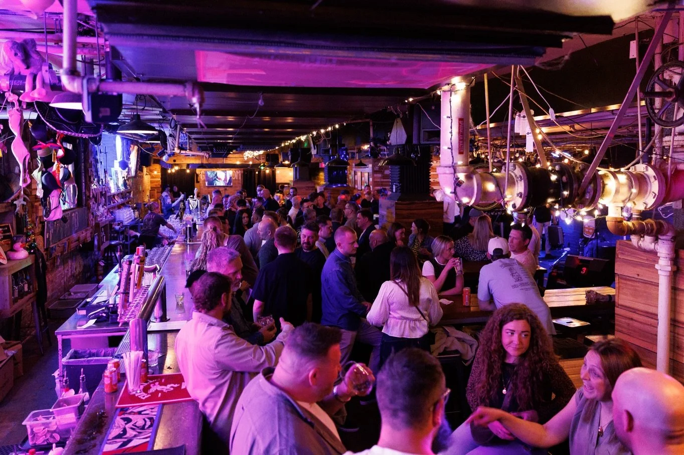 That&rsquo;s a wrap! 🎉

We capped off an incredible few days in Toronto with a final night group dinner and entertainment at the @loosemooseto 🫎🎶

A lively Downtown sports bar, the Loose Moose is known for its energetic atmosphere, crowd pleasing 