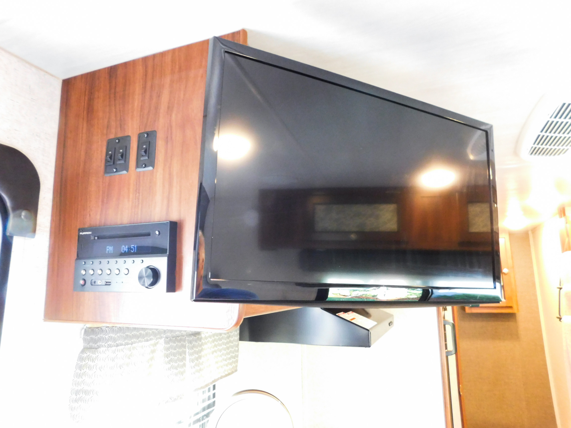 fort wilderness campground rv rental