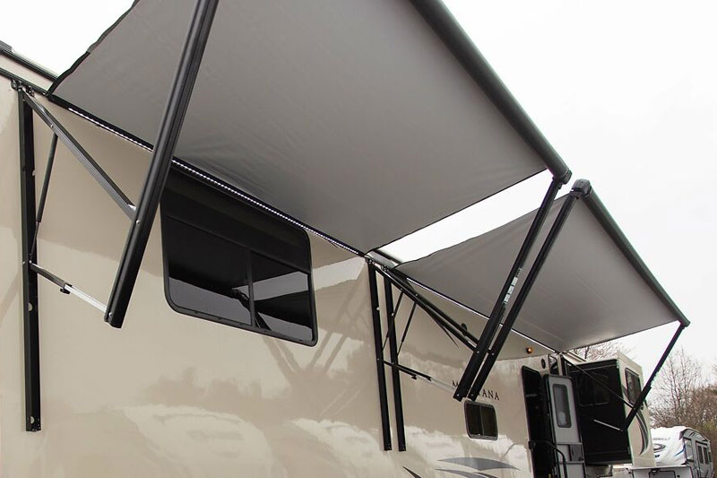 Ext-awning.jpg