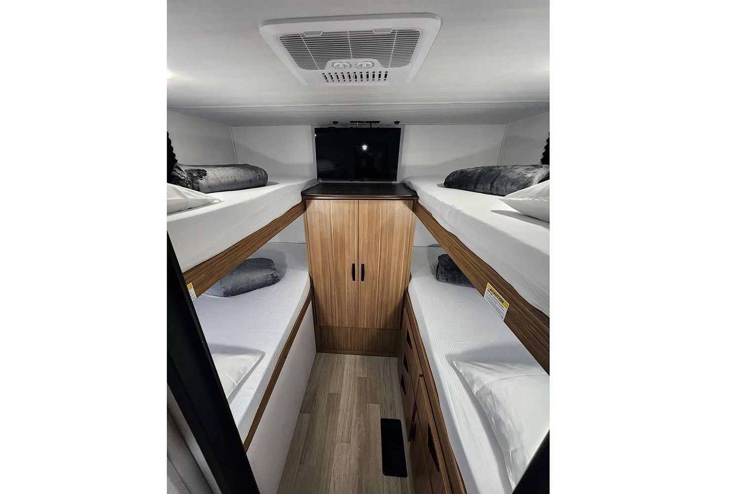 bunk-1.jpg