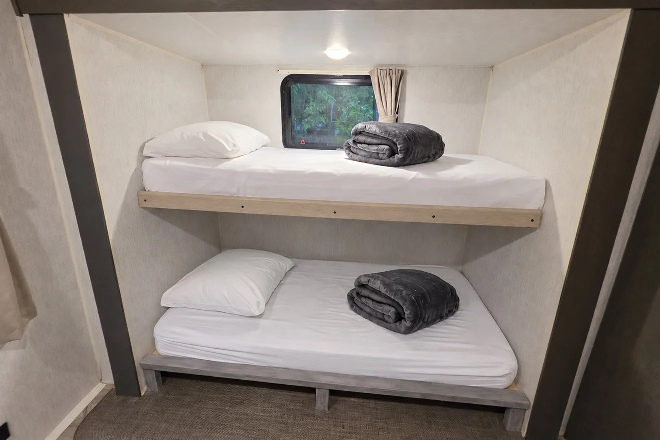 bunk-3.jpg