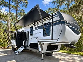 bunkhouse fifth wheel camper rental Fort Wilderness