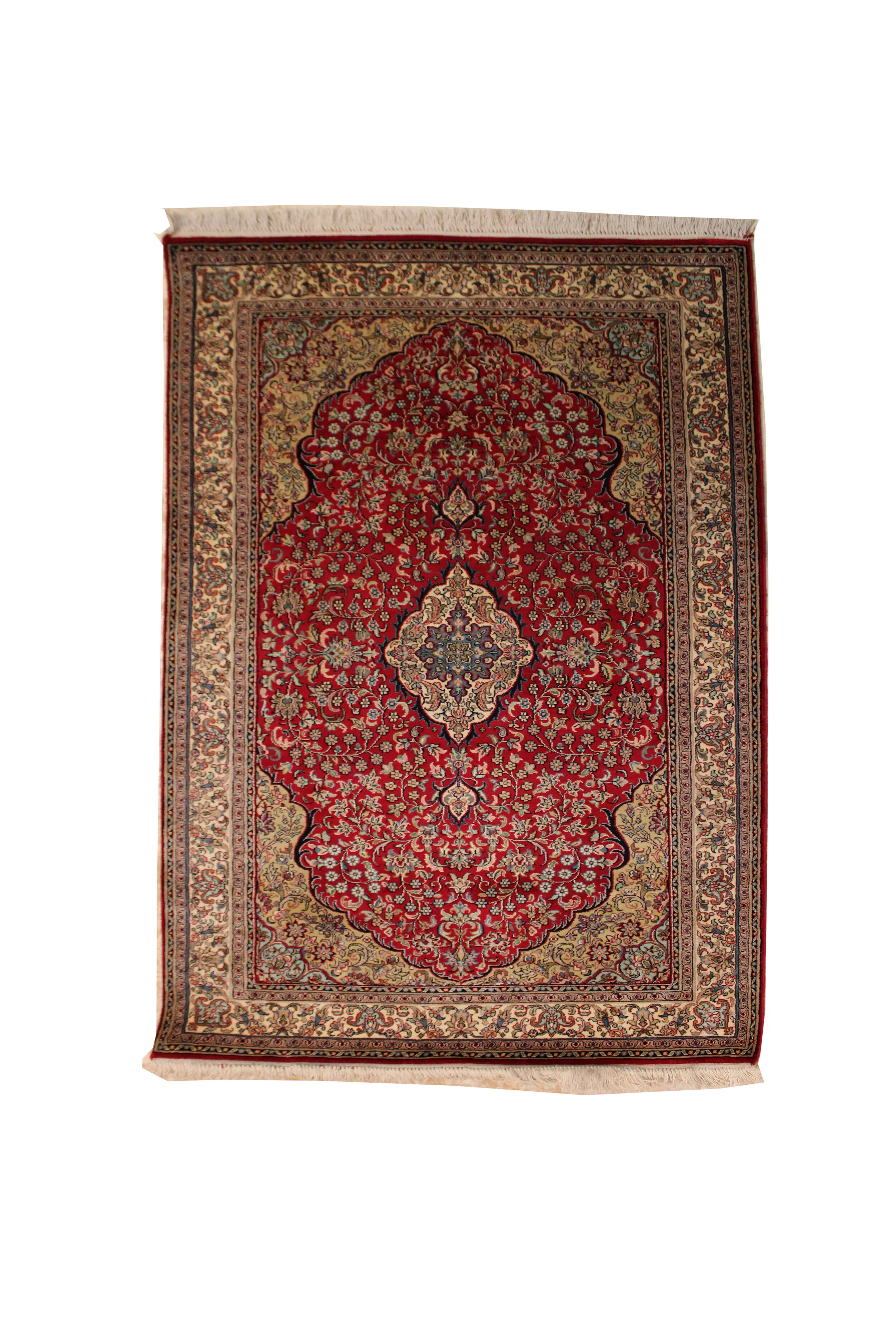 55490 - KASHMIR SILK ON SILK 1.25 X 0.80 M QR7,500