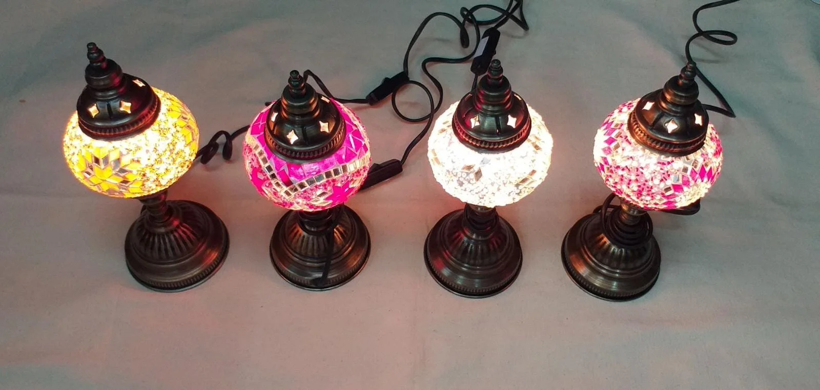 LH2121L1 - MOSAIC LAMP 10 CM QR.105  AFTER DISCOUNT QR.85