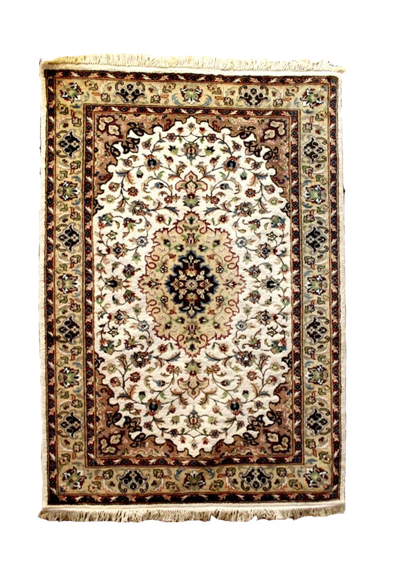 56992 PAK HYDERABAD MEDALLION 1.81X1.27MTR QR3,700