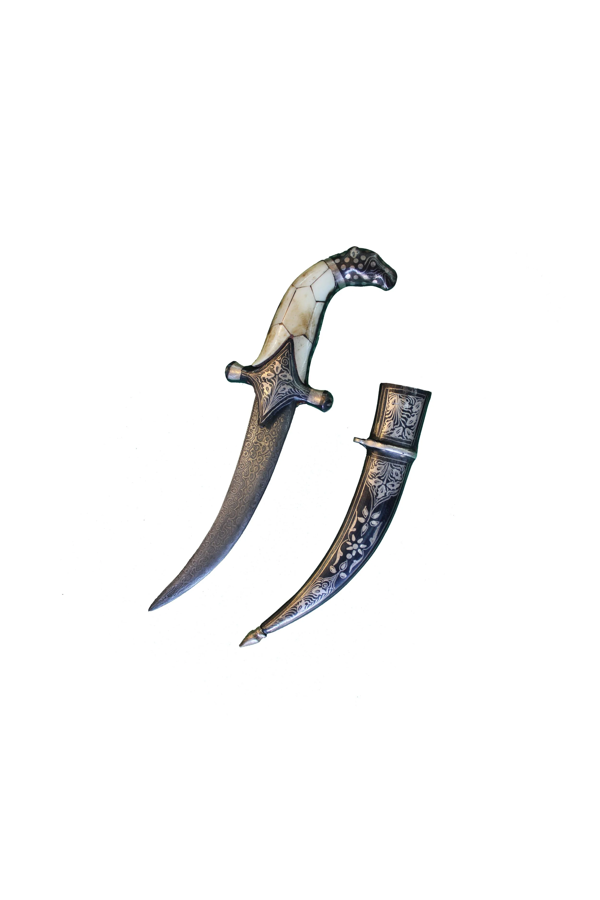 Antique Khanjar — Oriental Carpet Company W.L.L.