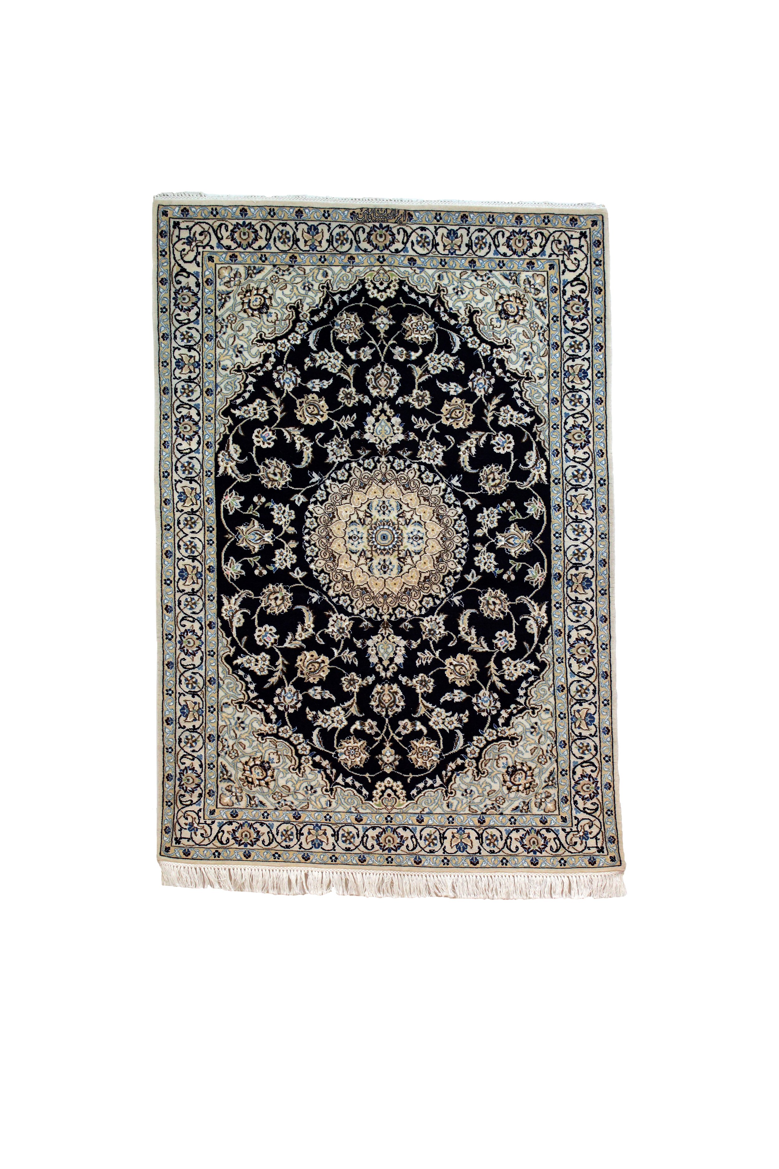 55732  IRAN NAIN NOWLA 1.78X1.15MTR QR5,000.