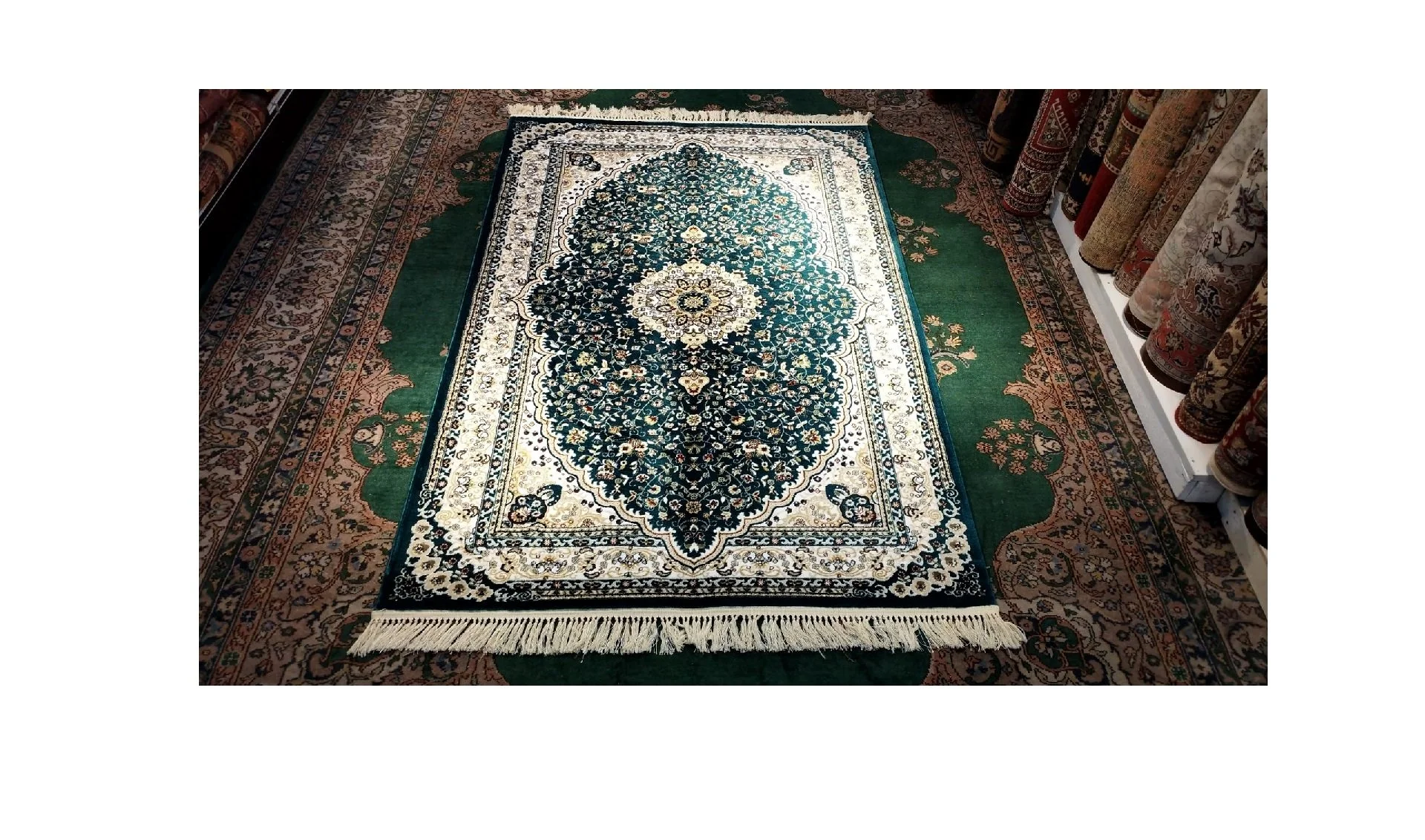 56693 MACHINE MADE SUPER SHIRAZ  2.30X1.50MTR  7.6X4.11FT QR.500