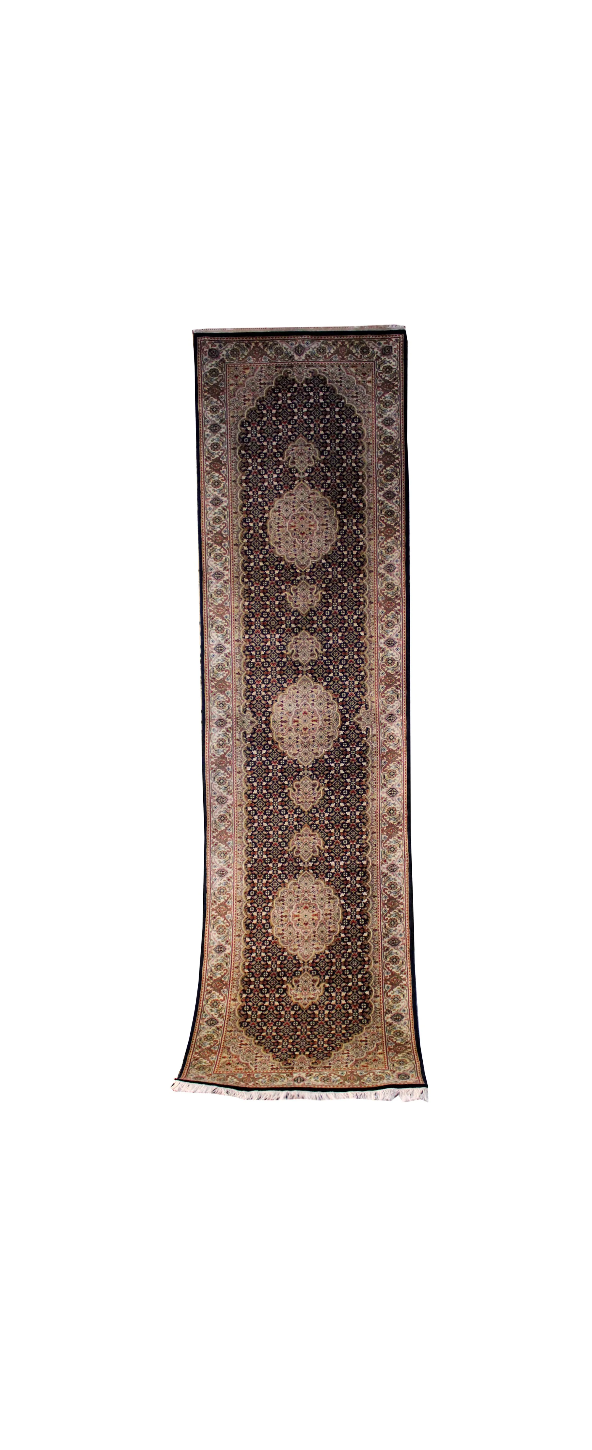 52654 KASHMIR TABRIZ MAHE PART SILK RUNNER 3.05X0.75MTR 10.0X2.6FT QR8,795.