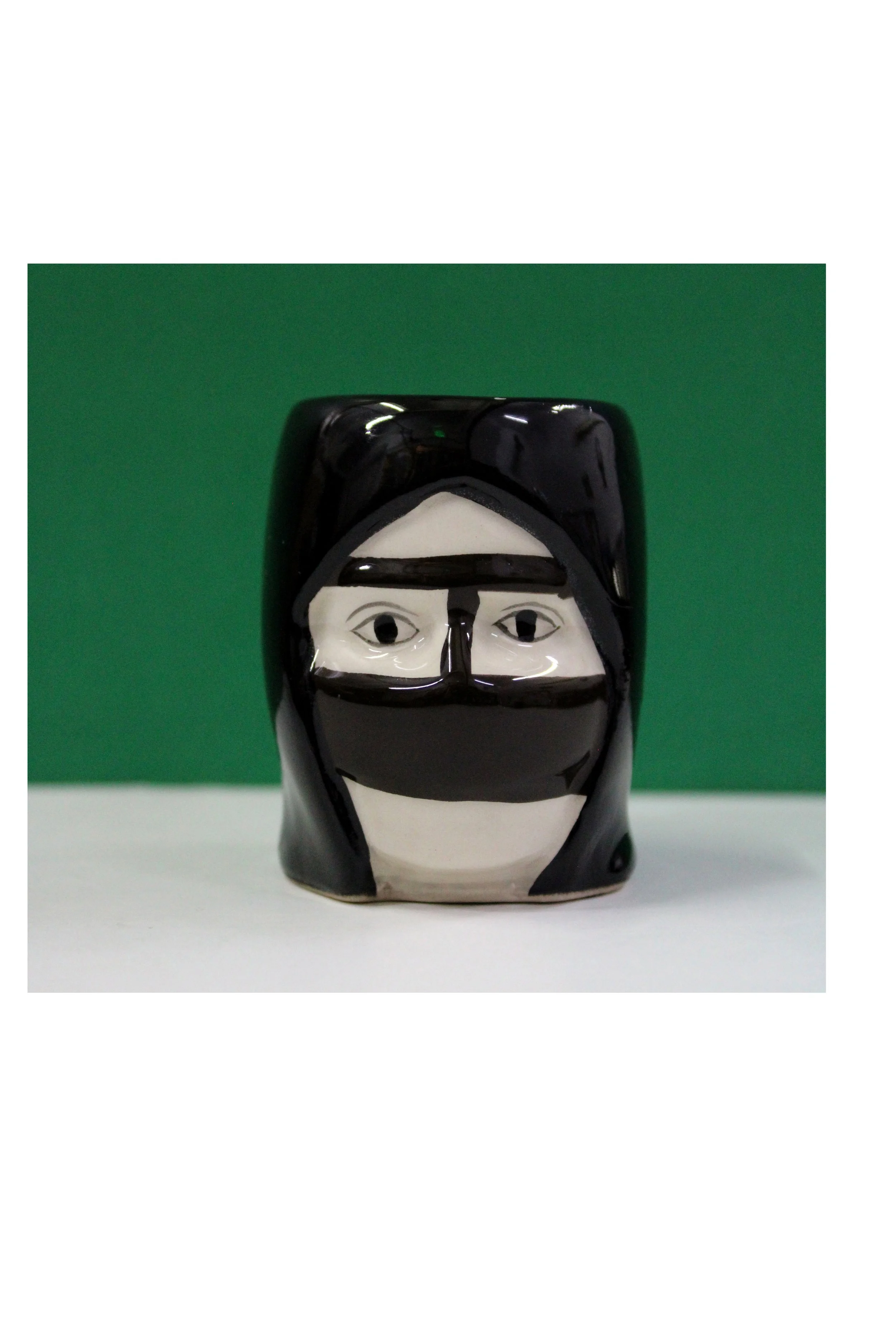EU15047 CERAMIC ARAB DOLL COFFEE MUG QR15..JPG