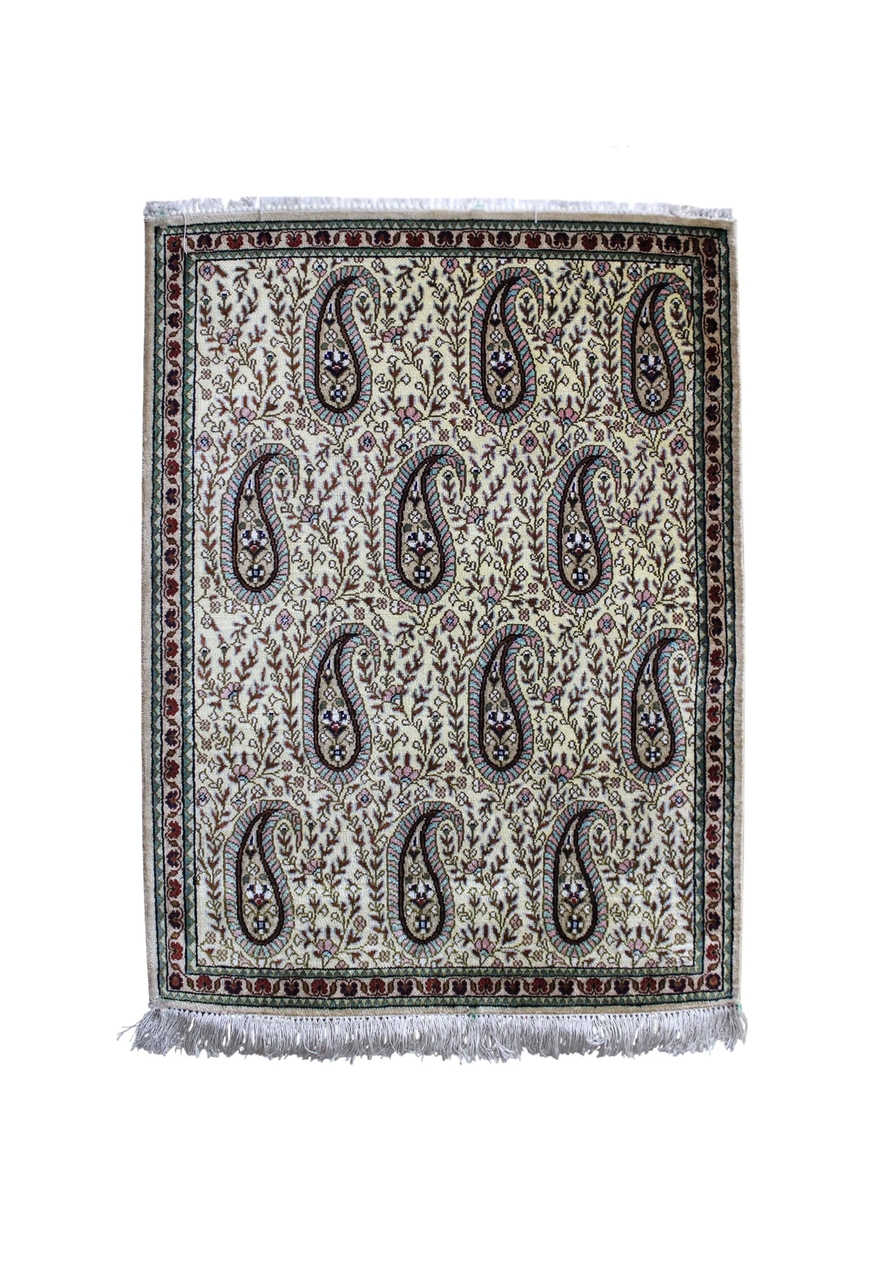42126 IRAN QUM SILK  0.90X0.60 MTR 2.6X1.11 FT QR3,600.jpg