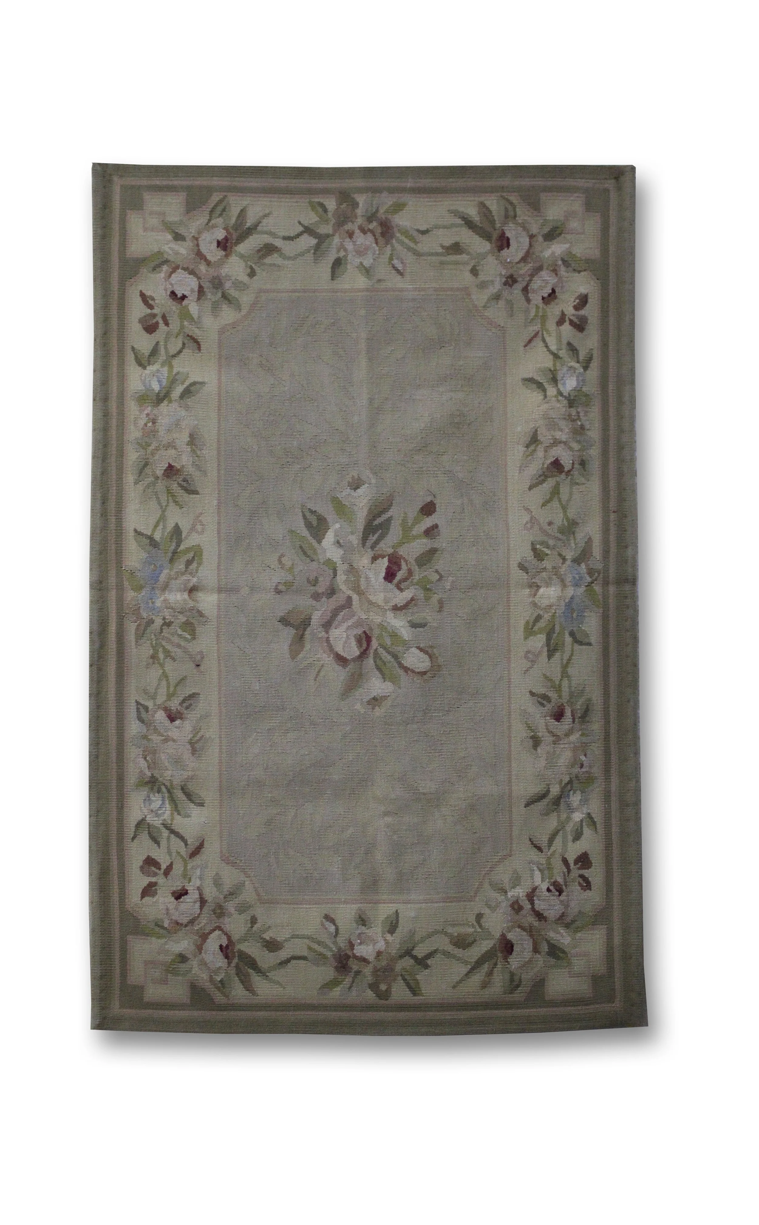 CN63 AUBUSSON TAPESTRY RUG 1.22X0.75MTR 4.0X2.6FT QR1,150