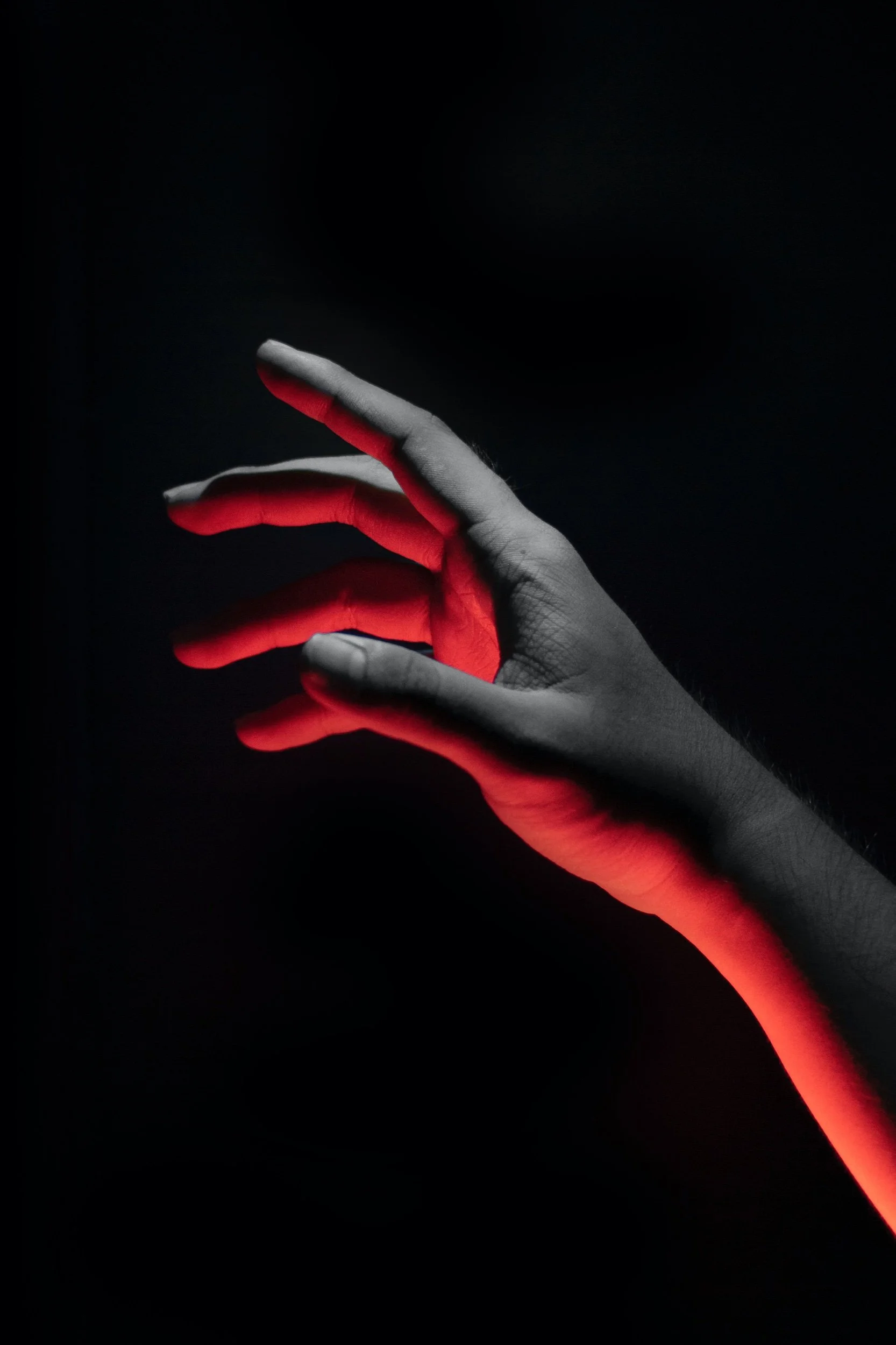 Understanding Complex Regional Pain Syndrome (CRPS): Causes, Symptoms, and Management