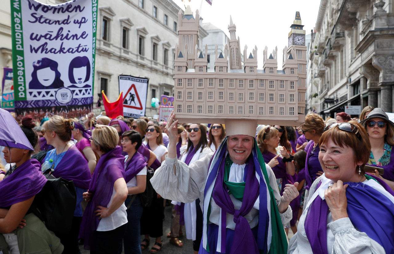 Processions 8.jpg