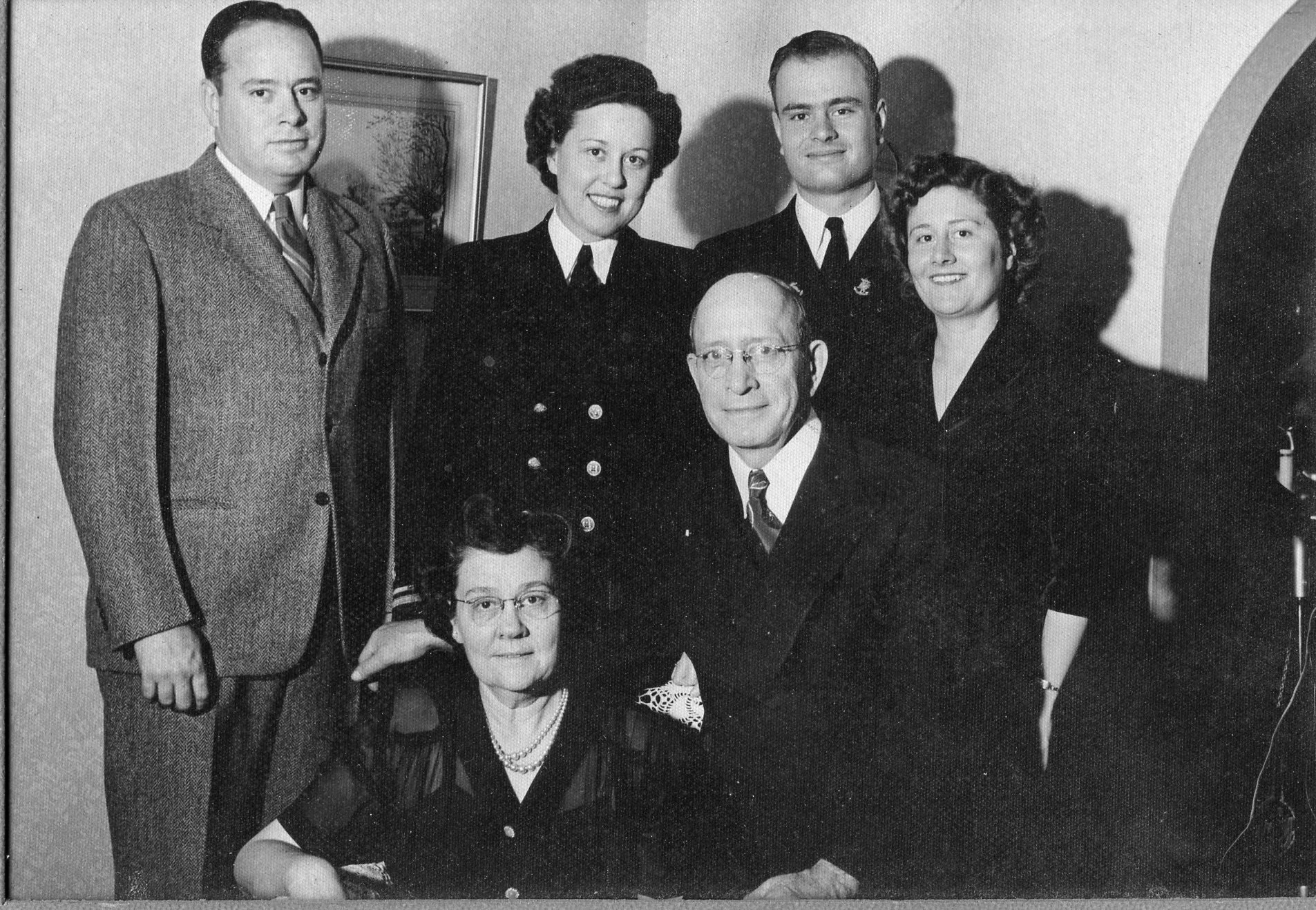 1942