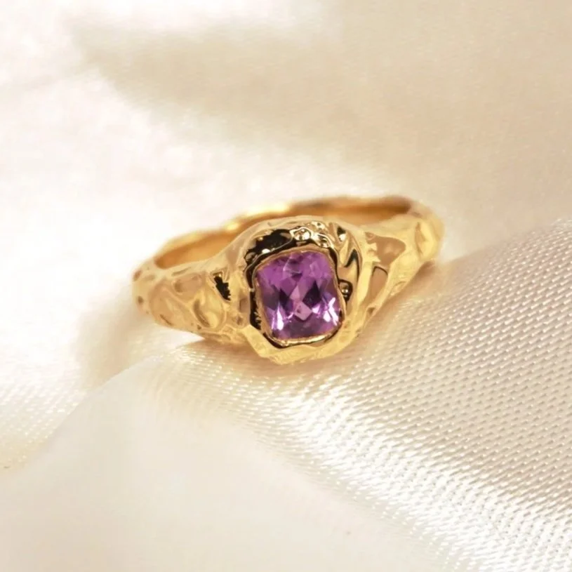pink+sapphire+ring+1.jpg