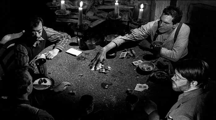 -181598_233960686646219_pokertable.jpg