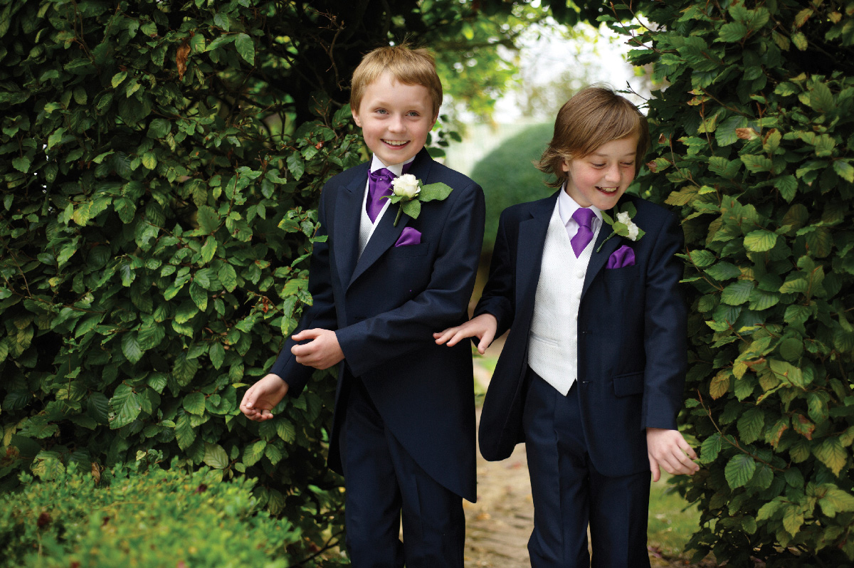 affleck-moffat-boys-suit-2.jpg