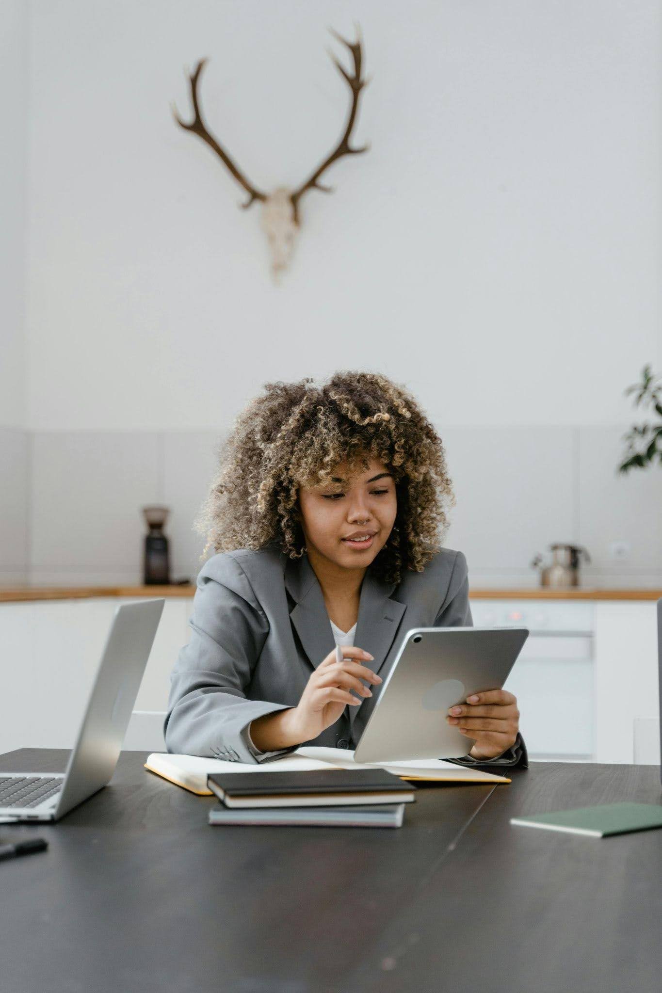 How to Successfully Change Careers and Switch Industries with Confidence