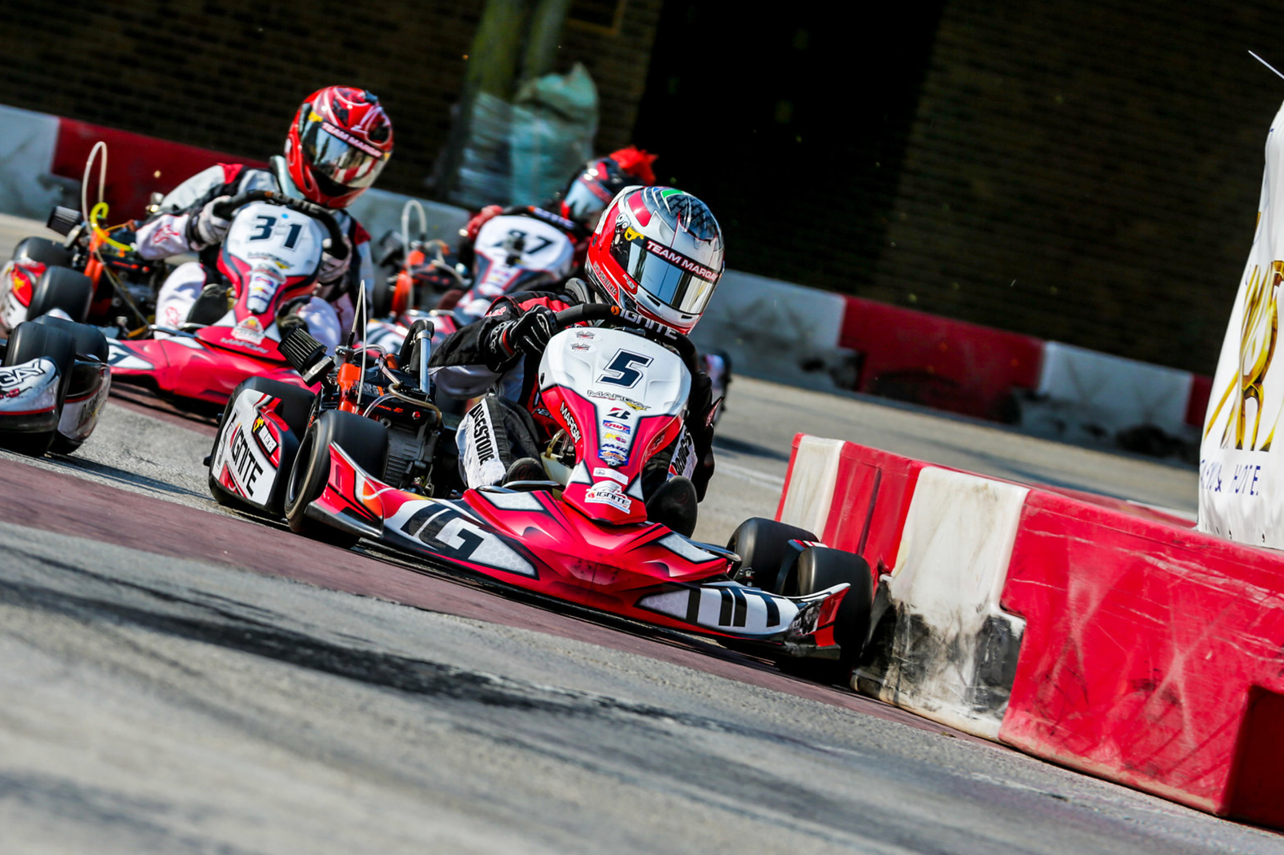 spike_karting_0010_Screen-Shot-2017-12-22-at-12.38.44-PM.png
