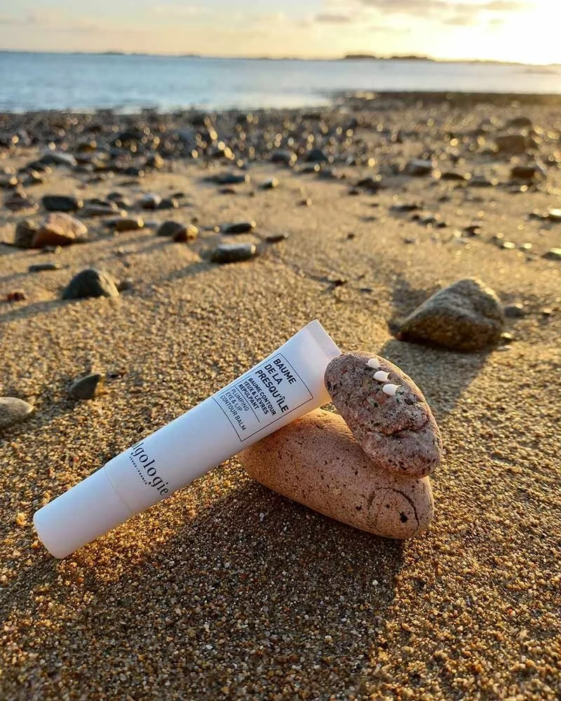 baume-de-la-presqu-ile-baume-contour-yeux-levres-repulpant (1).jpeg