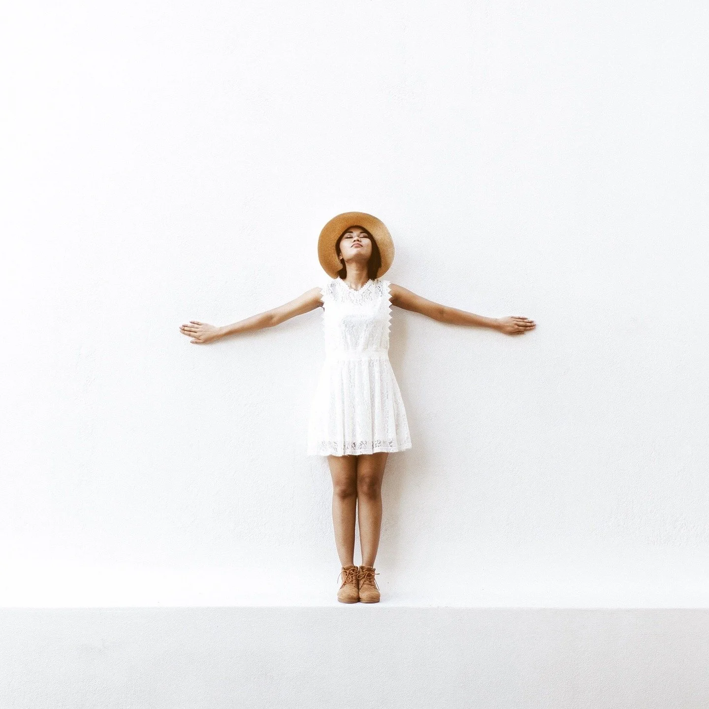 &Agrave; l&rsquo;aube d&rsquo;une nouvelle ann&eacute;e, c&rsquo;est une invitation &agrave; s&rsquo;ouvrir &agrave; de nouvelles aventures &mdash; avec douceur, curiosit&eacute; et intention.

Prendre soin de soi autrement, &eacute;couter sa peau, r