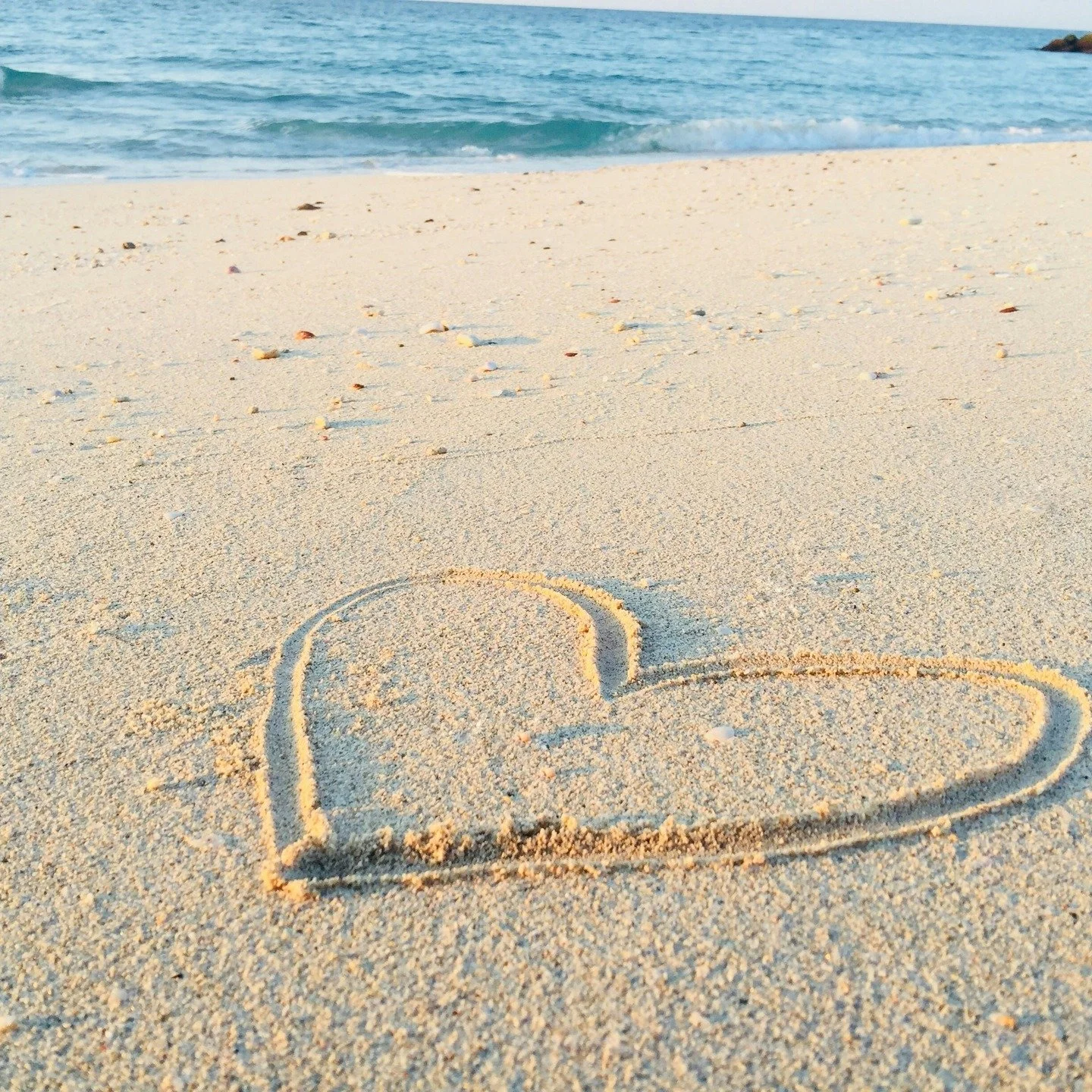 Joyeuse Saint-Valentin 💗
Encore quelques jours pour participer &agrave; notre tirage.

Tous les rendez-vous et achats jusqu&rsquo;&agrave; ce week-end participent automatiquement.

🎁 &Agrave; gagner :
&ndash; un &eacute;tui de maquillage certifi&ea