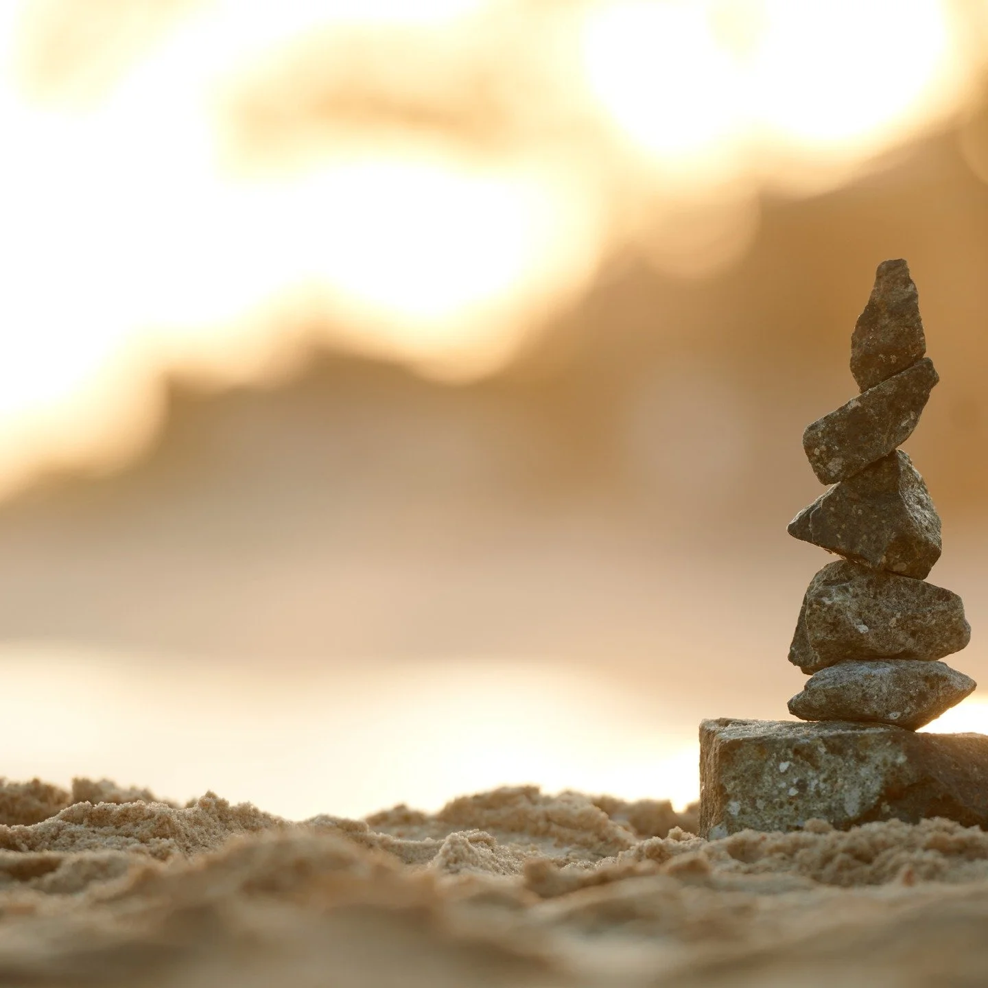 Sommeil, hydratation, activit&eacute;, stress: tout cela influence l&rsquo;inflammation et la r&eacute;cup&eacute;ration, et la peau le montre souvent avant le reste. Les promesses &ldquo;magiques&rdquo; en cosm&eacute;tique n&rsquo;y changent rien.
