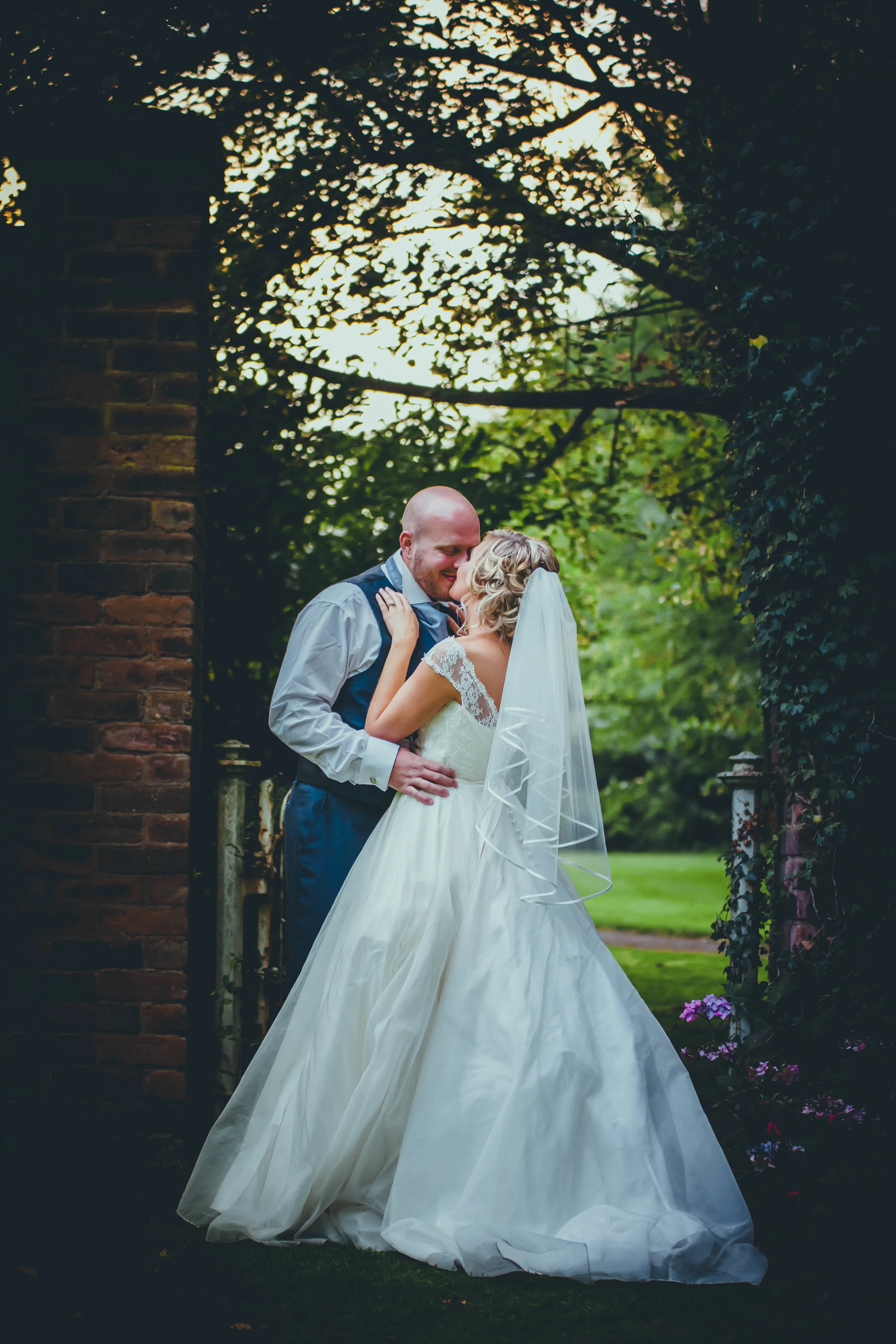 HOW ARD WEDDING PHOTOGRAPHY WEST MIDLANDS -1-34.JPG