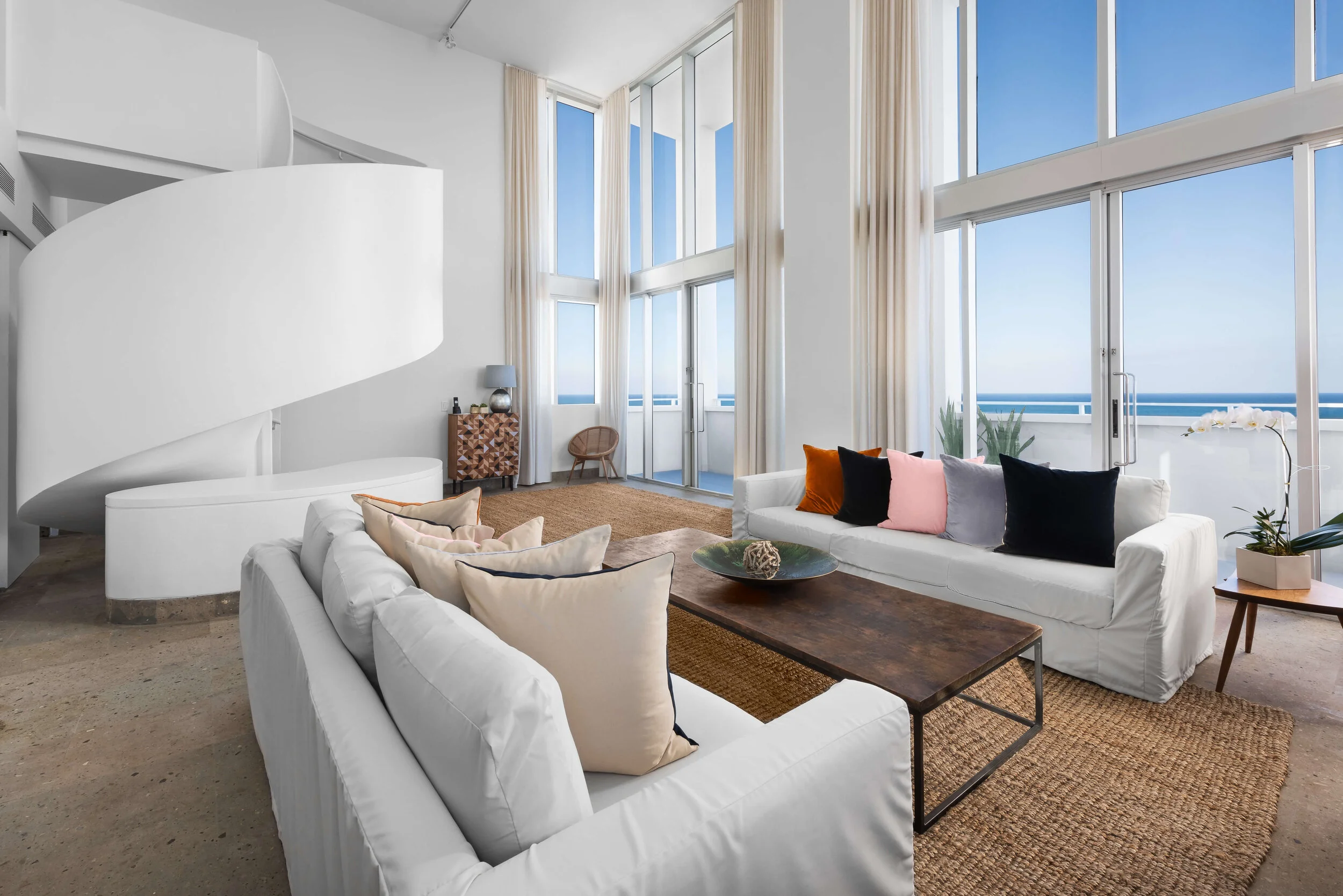 SHORECLUB_SOUTH BEACH_2_LR-1.jpg
