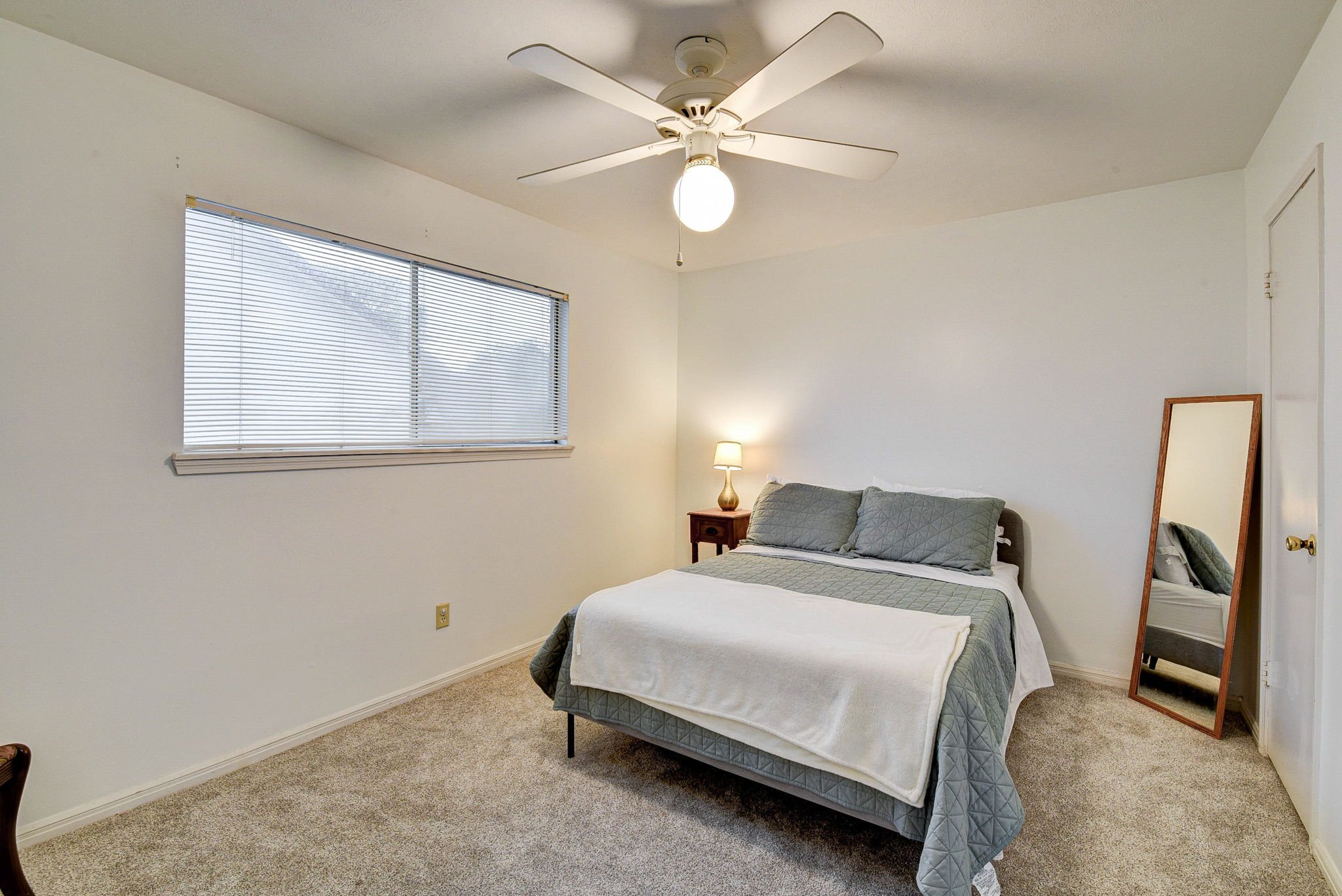 30-web-or-mls-5007-bayou-vista-dr.jpeg