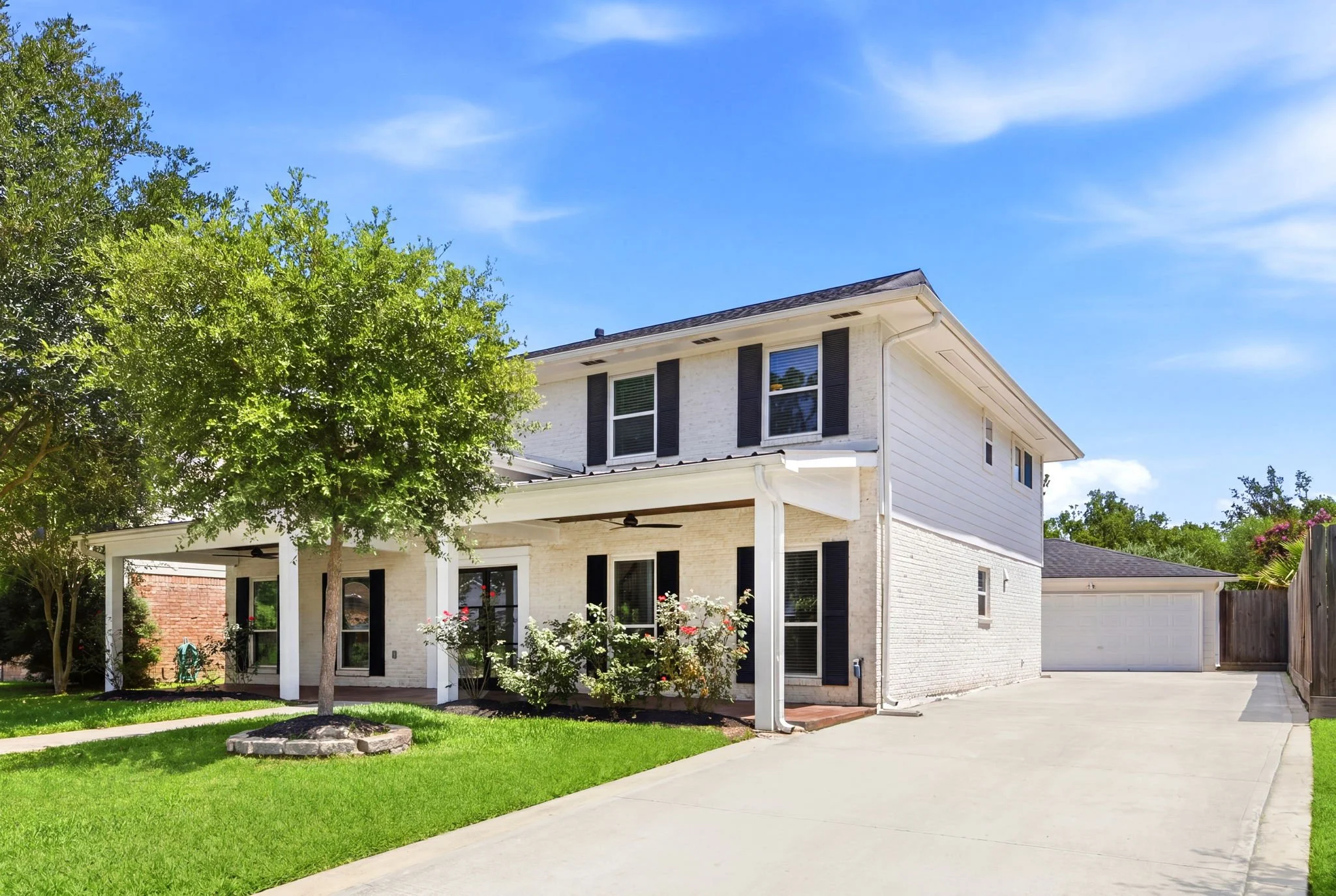 2-web-or-mls-4810-bayou-vista-dr.jpg