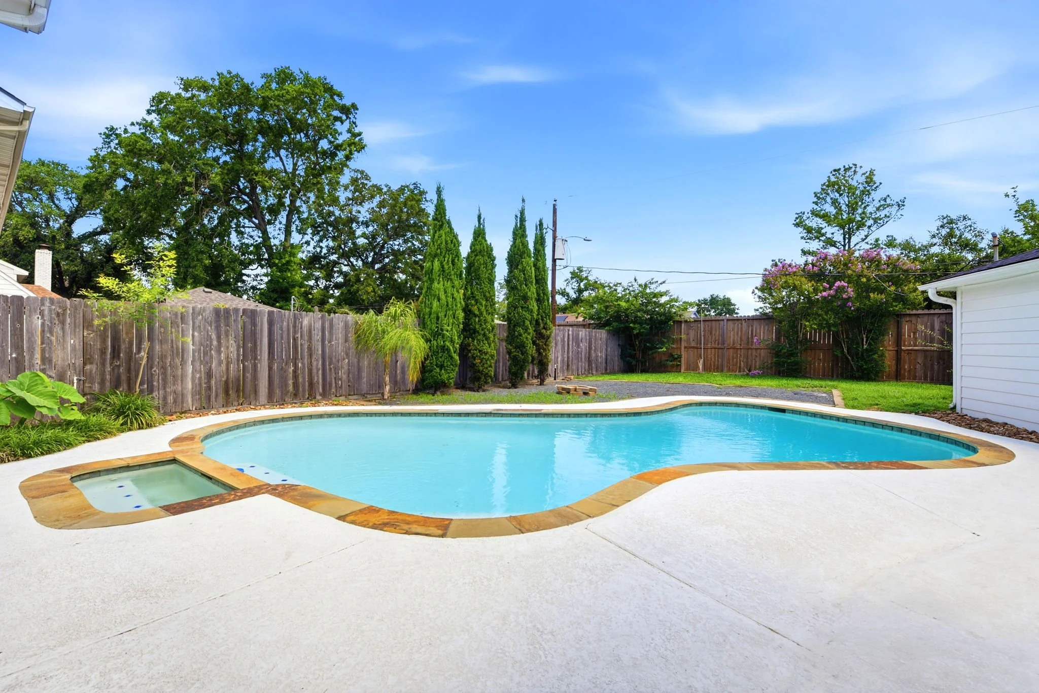 67-web-or-mls-4810-bayou-vista-dr.jpg
