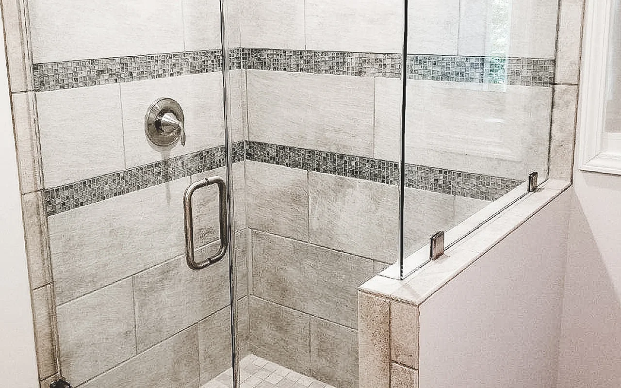 shower+glass-2.jpg