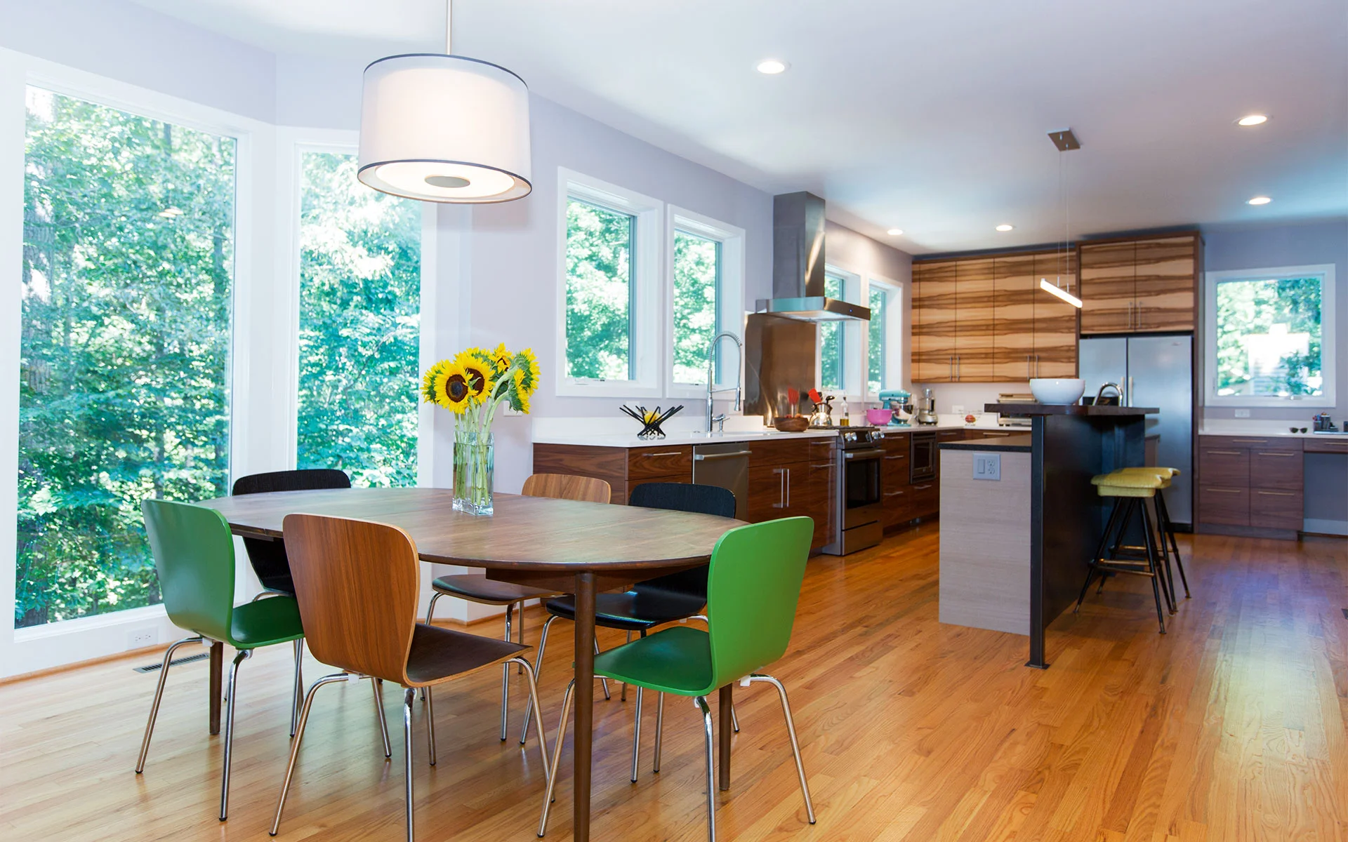 OPEN PLAN KITCHEN