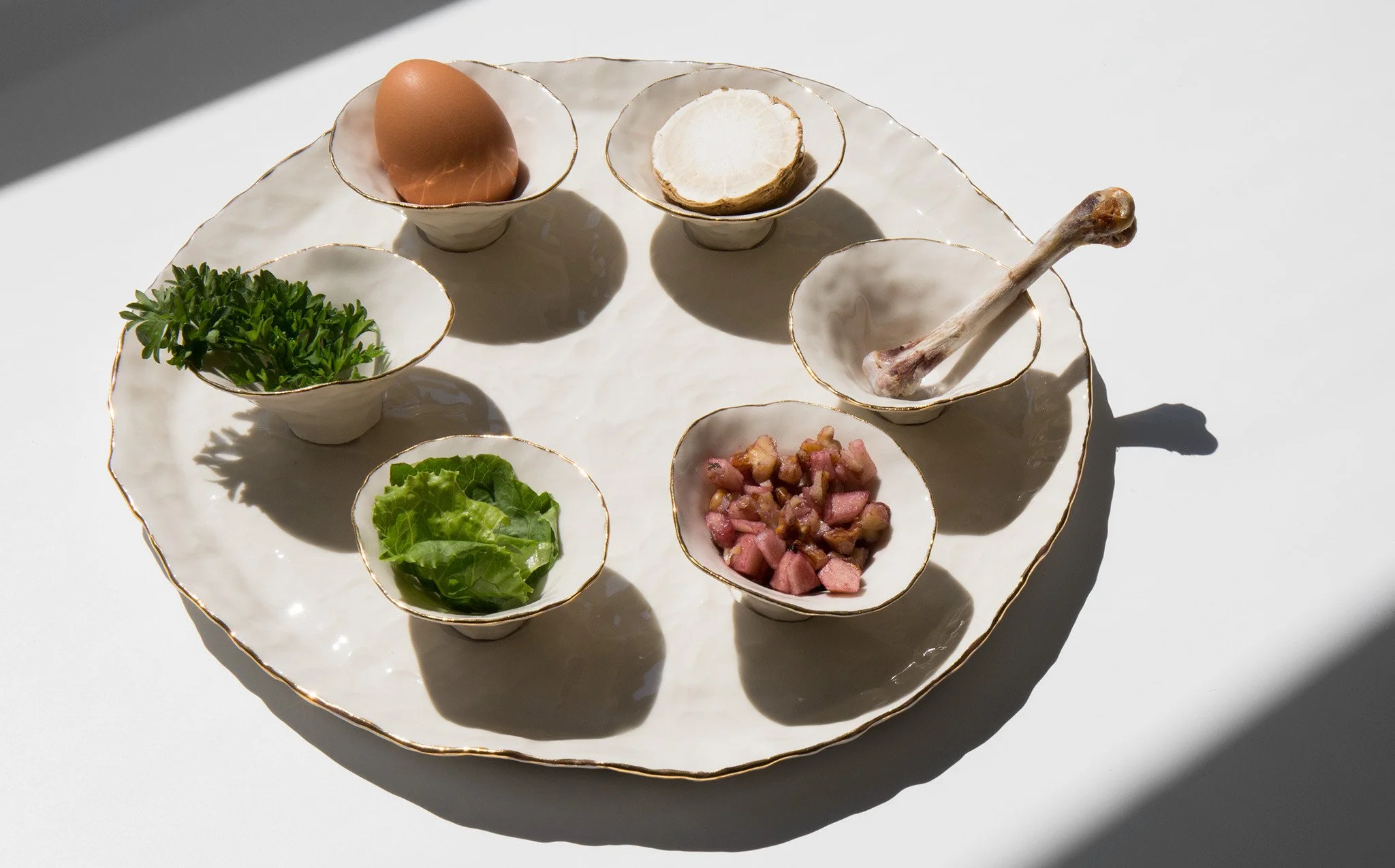 6-kindred-black-isabel-halley-seder-plate_2048x.jpg