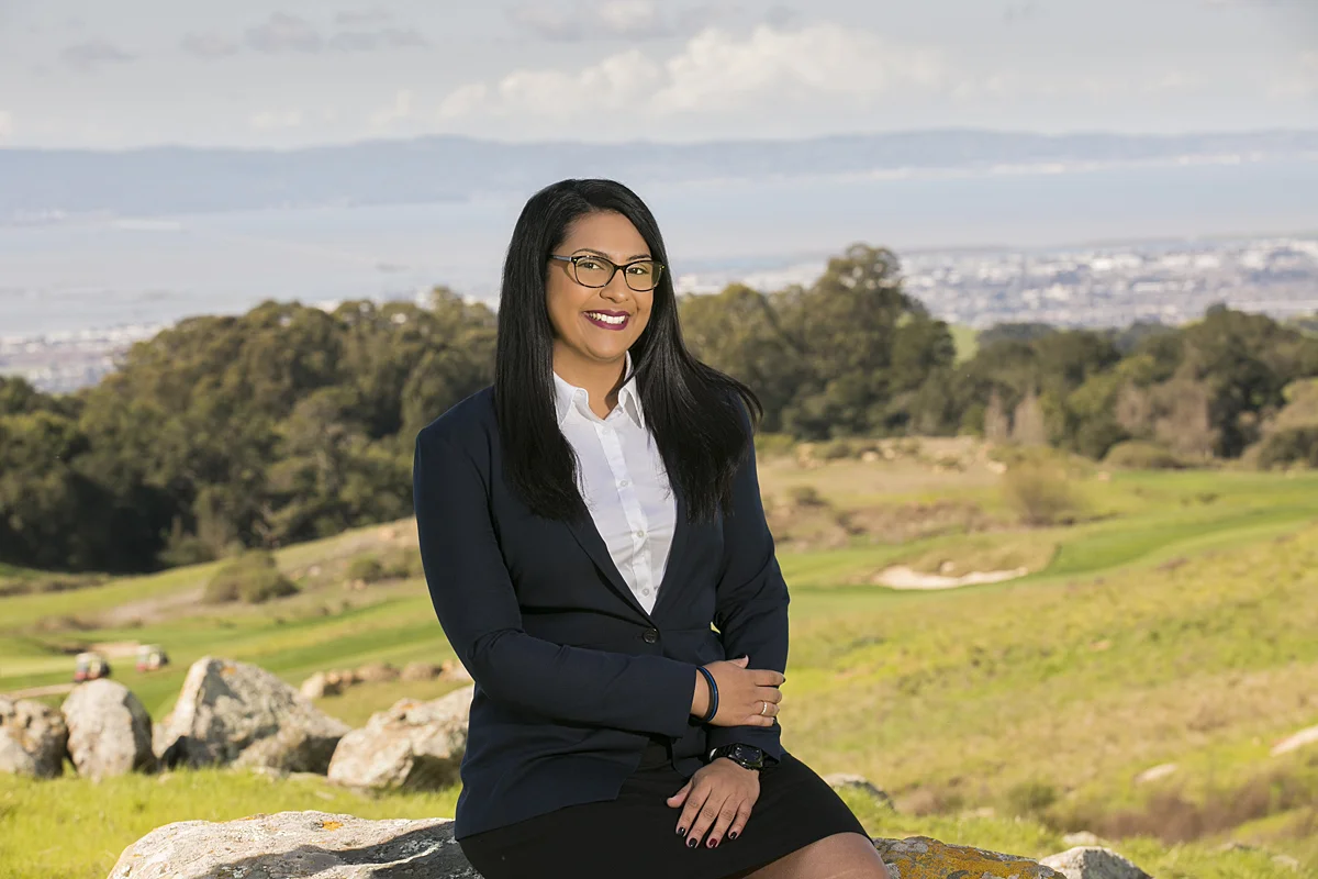 Betty Aguilar - Director of Food & Beverage Email: baguilar@stonebrae.com Phone: 510.728.7907
