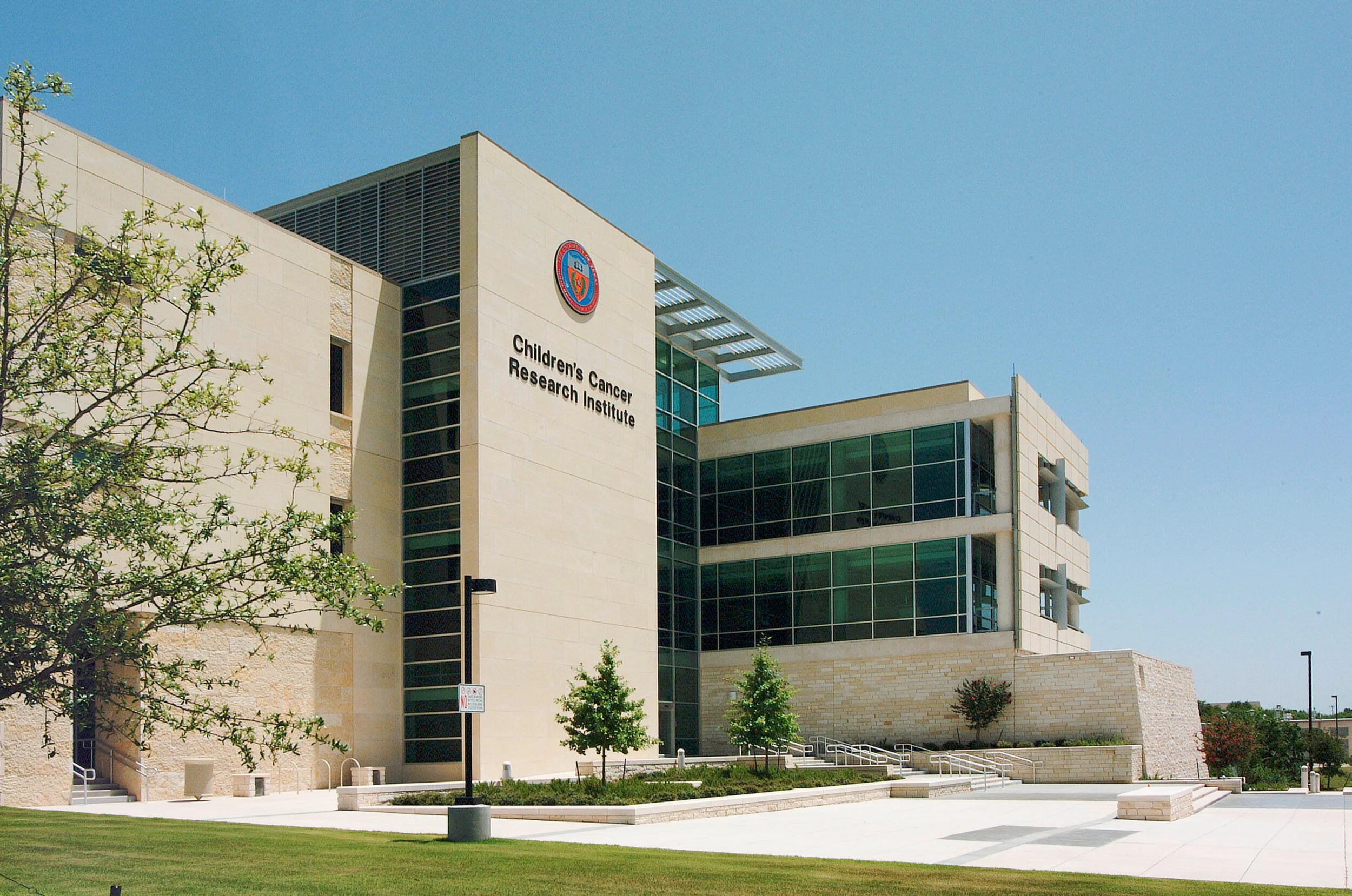 UT Children's Cancer Research Institute 1.jpg