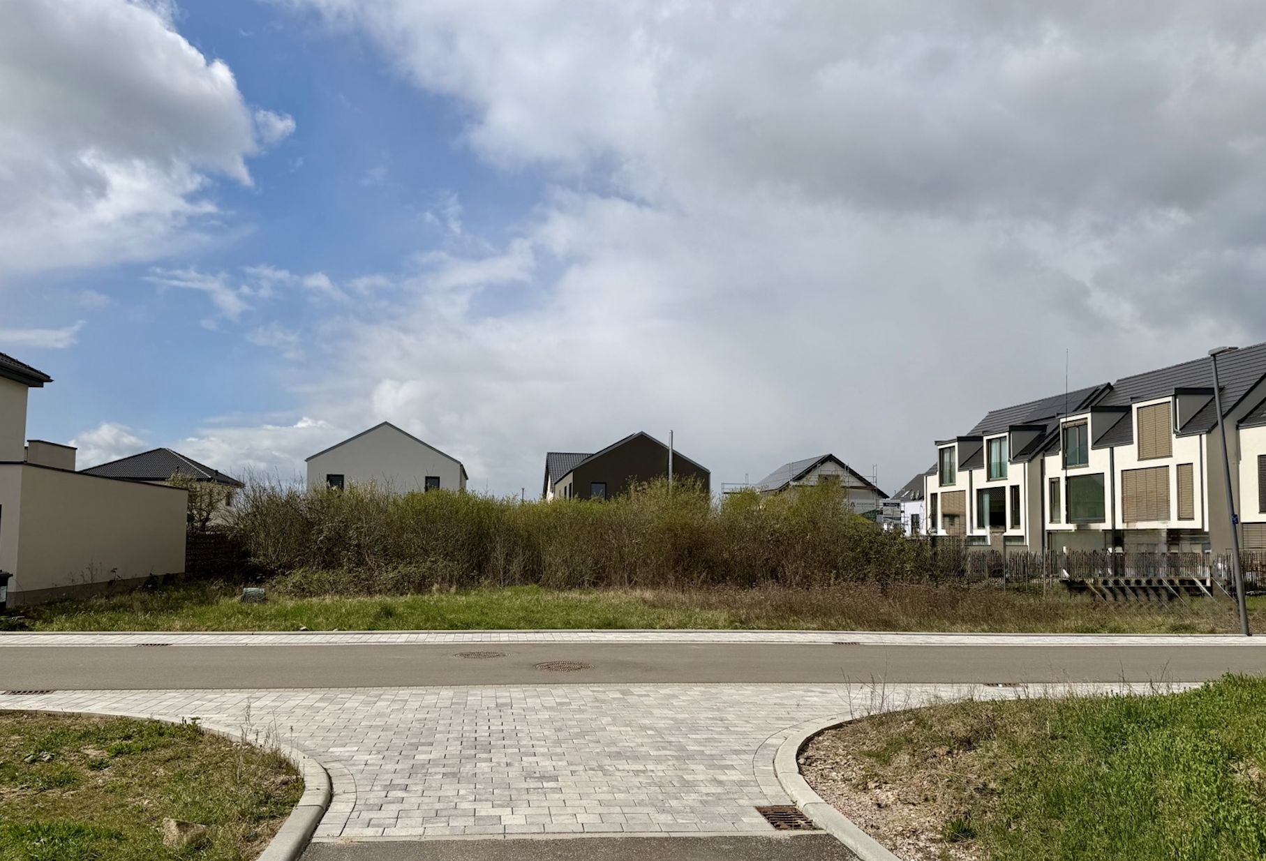 657 M2 BAUGRUNDSTÜCK IN GAU-ALGESHEIM- MEDYA IMMOBILIEN.png
