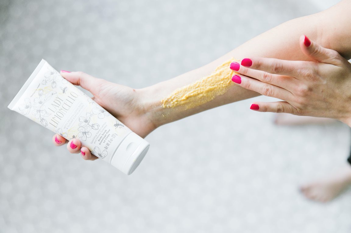 Perfectly Posh Lady Limoncello Body Scrub usage, exfoliating with Perfectly Posh Lady Limoncello Body Scrub with rice bran and honey